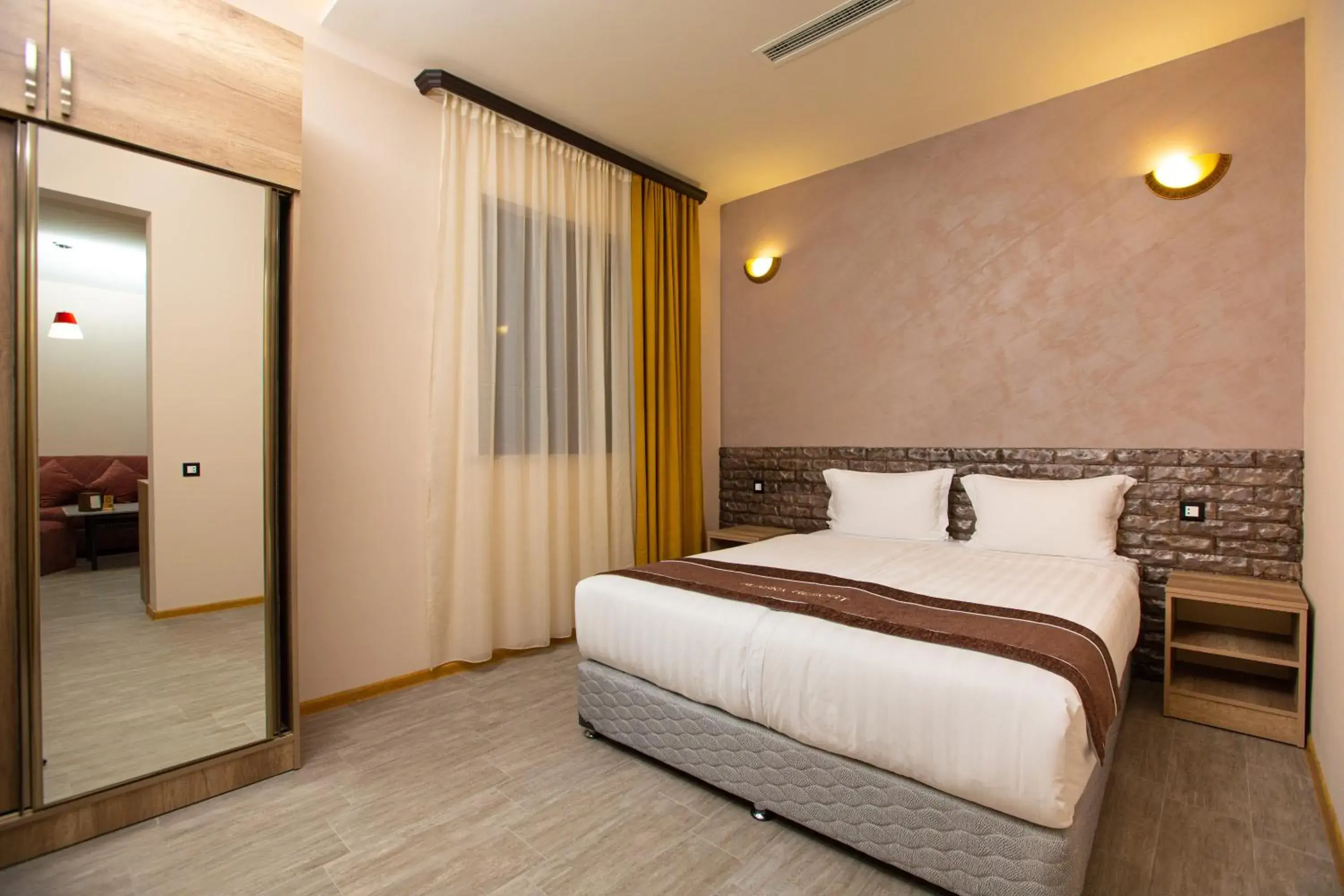 Superior Suite in Alaska Resort Superior Suite in Alaska Resort