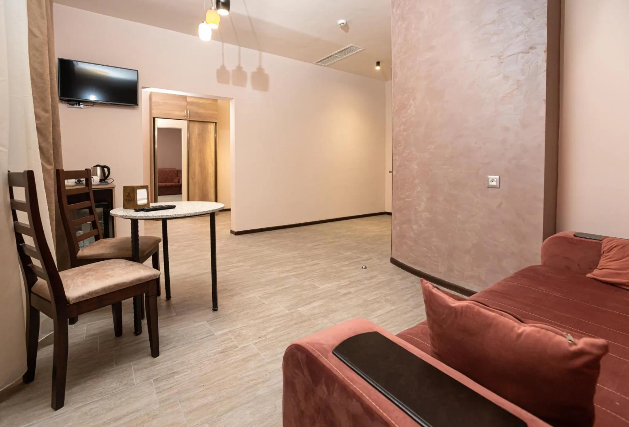 TV and multimedia in Alaska Resort