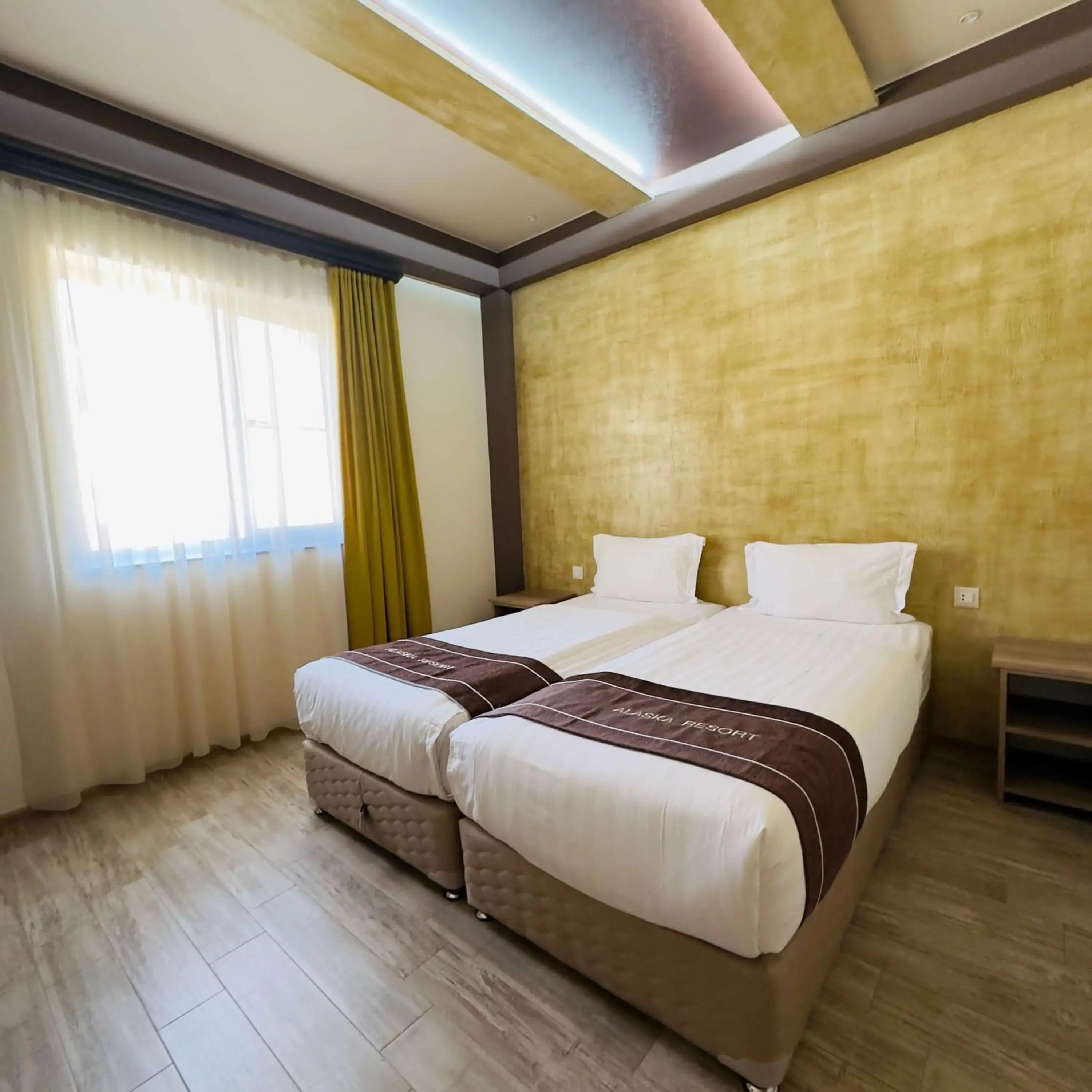 Standard Twin Room in Alaska Resort Standard Twin Room in Alaska Resort