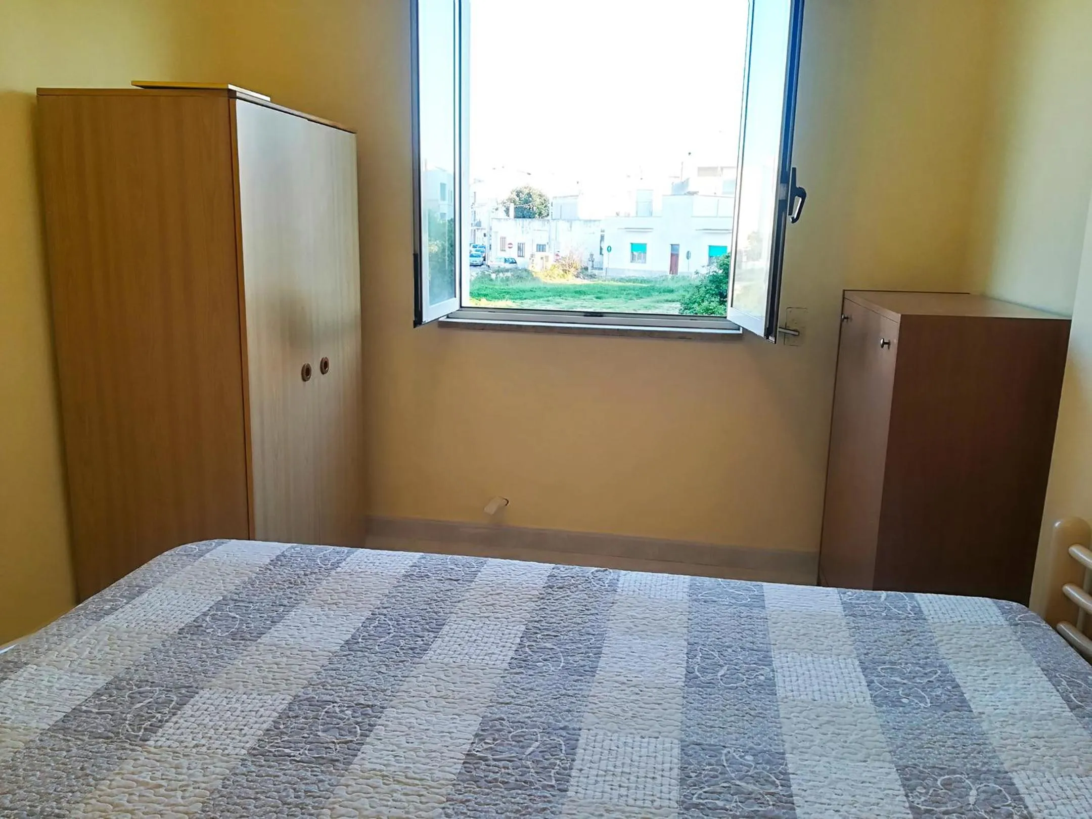 Bedroom, Bed in Near The Beach And The Center Of Otranto - Apartment Eleonora 5 Places