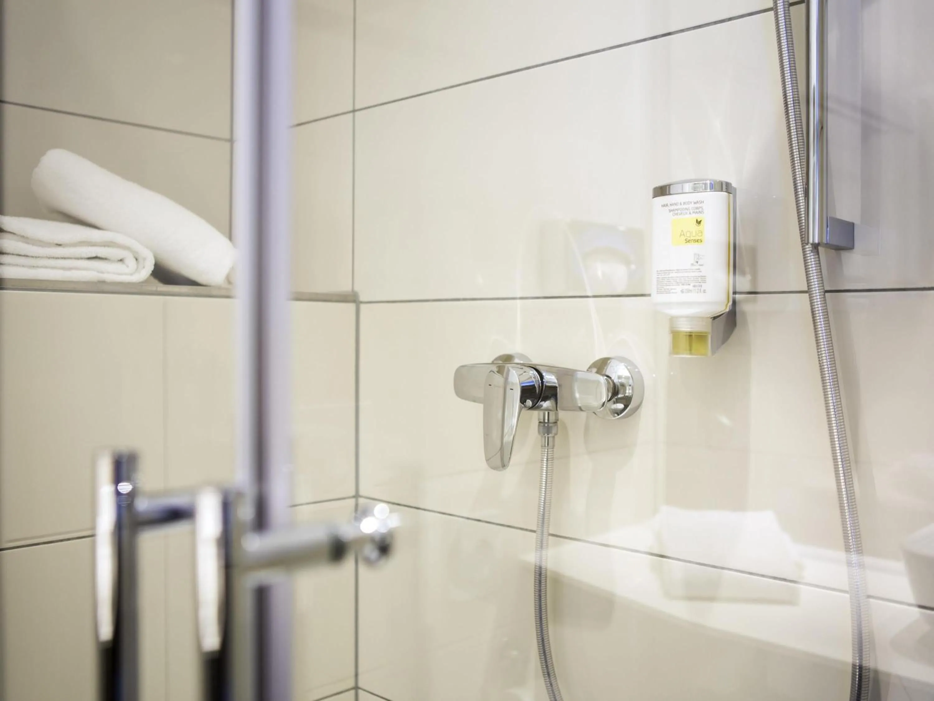 Bedroom in Mercure Mainz City Center