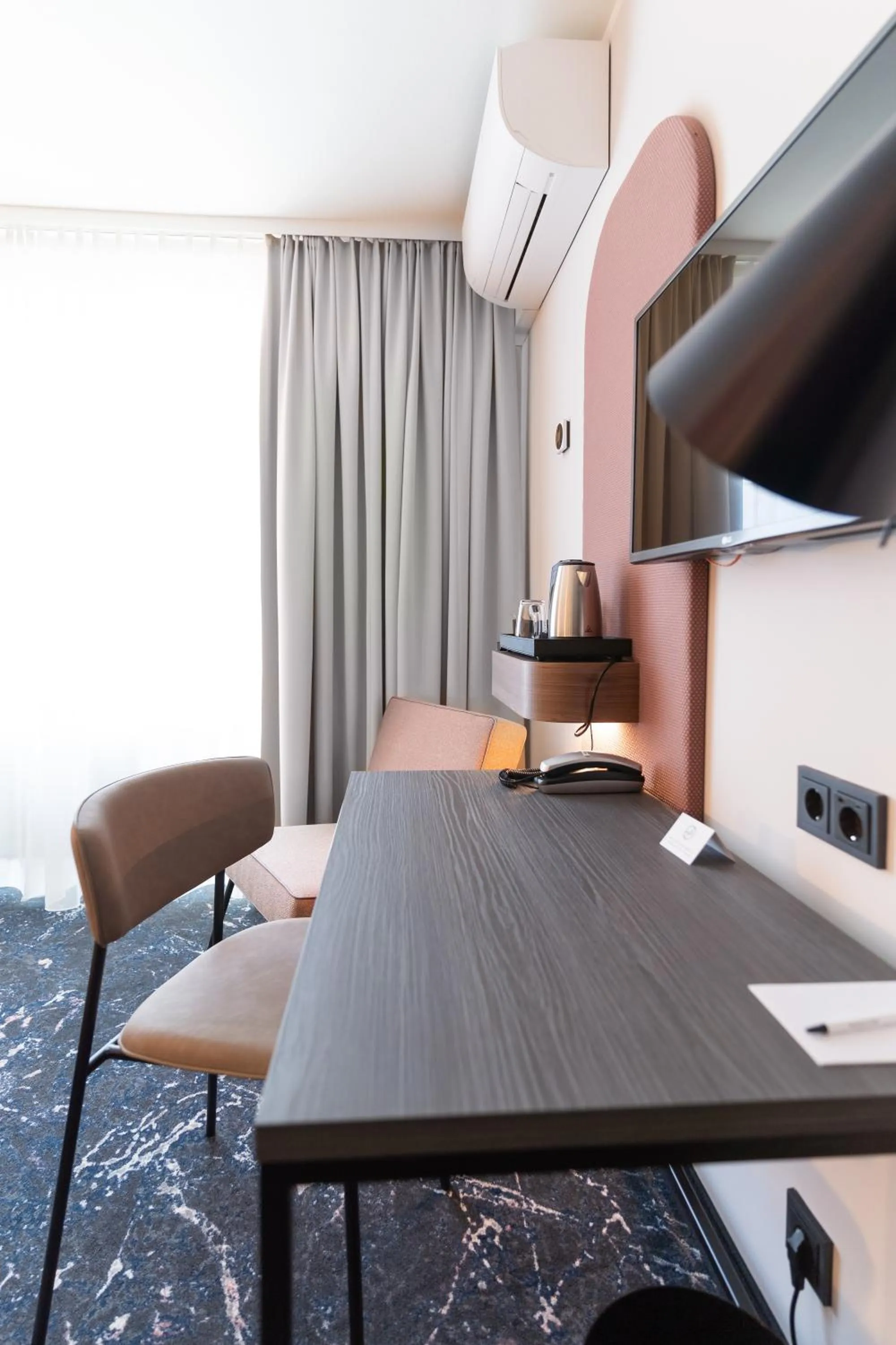 TV and multimedia in Mercure Mainz City Center