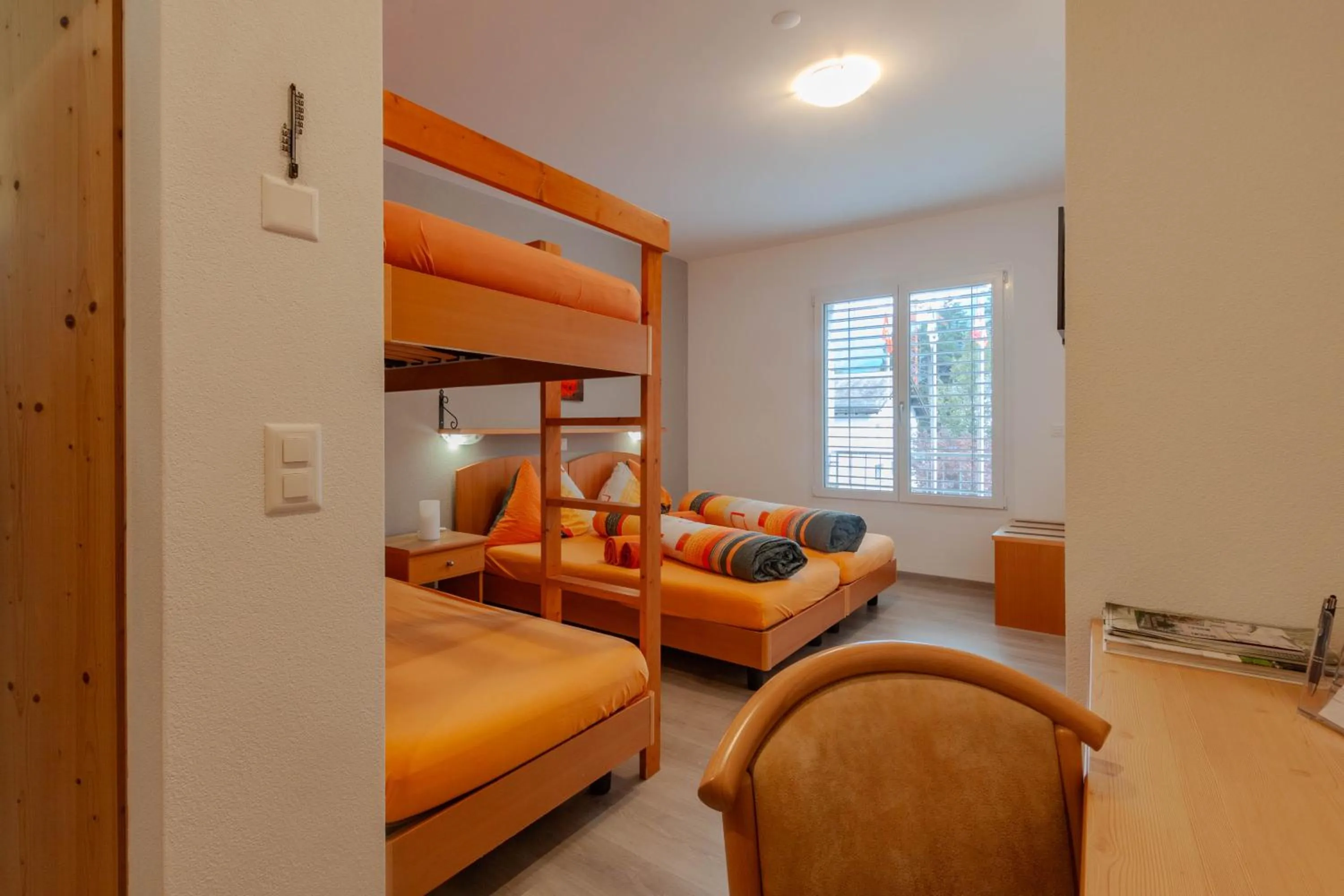 Bed in Ristorante Pensione Chalet Stazione