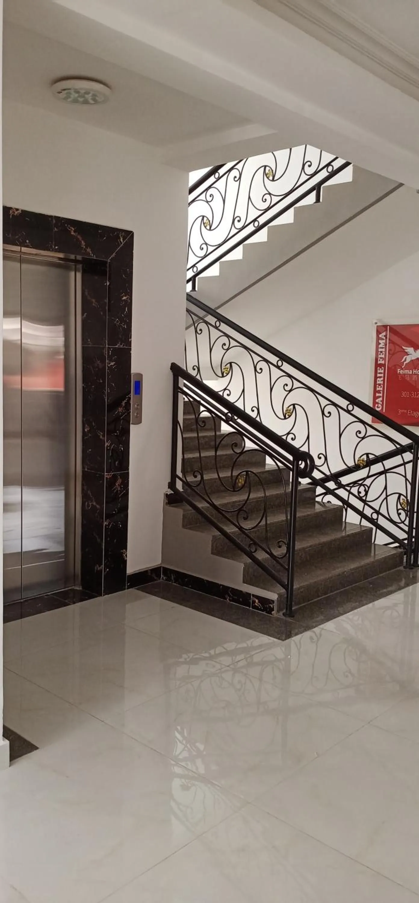 elevator in Feima Hotel