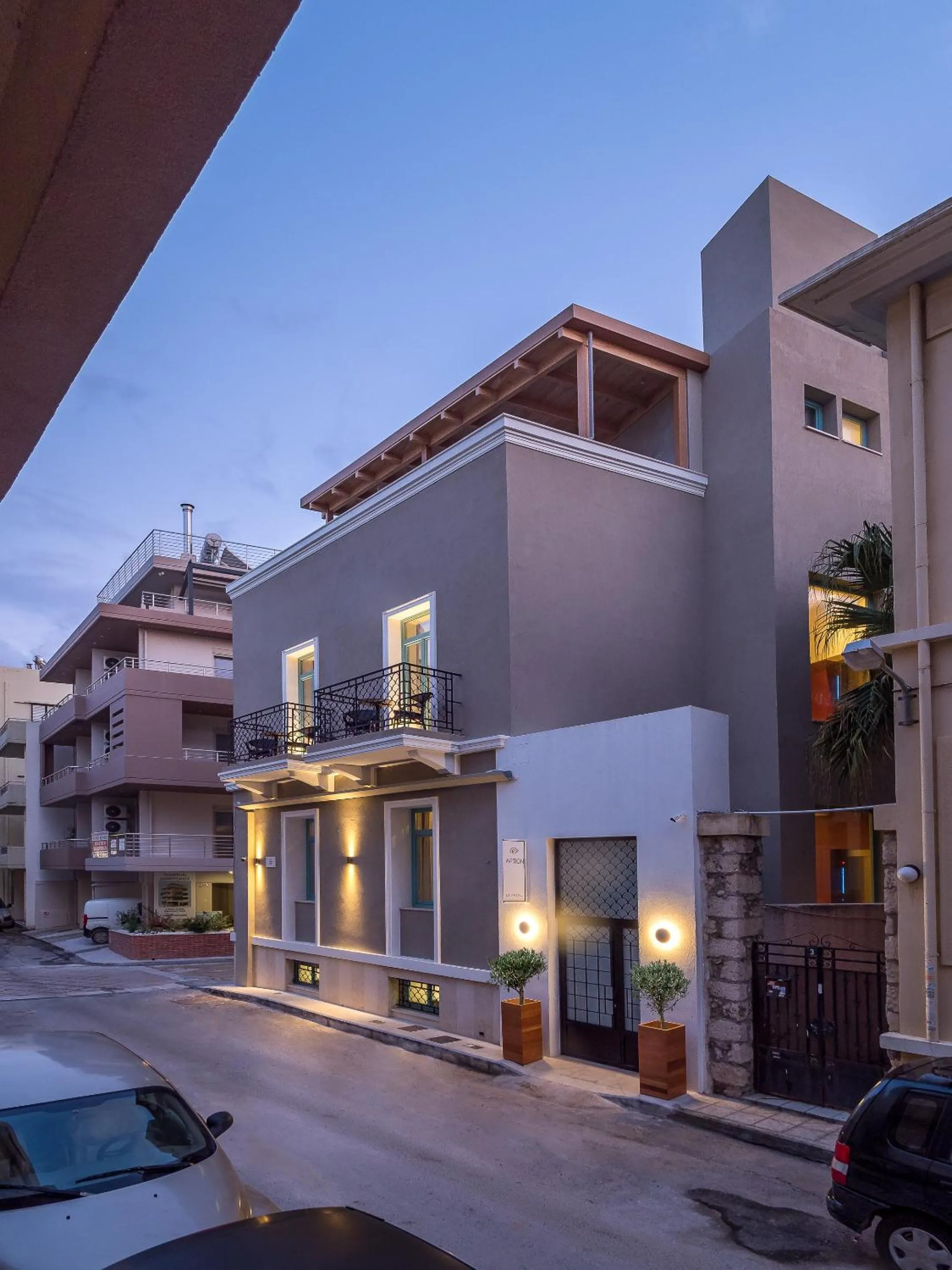 Property building in Artion Boutique by Enorme