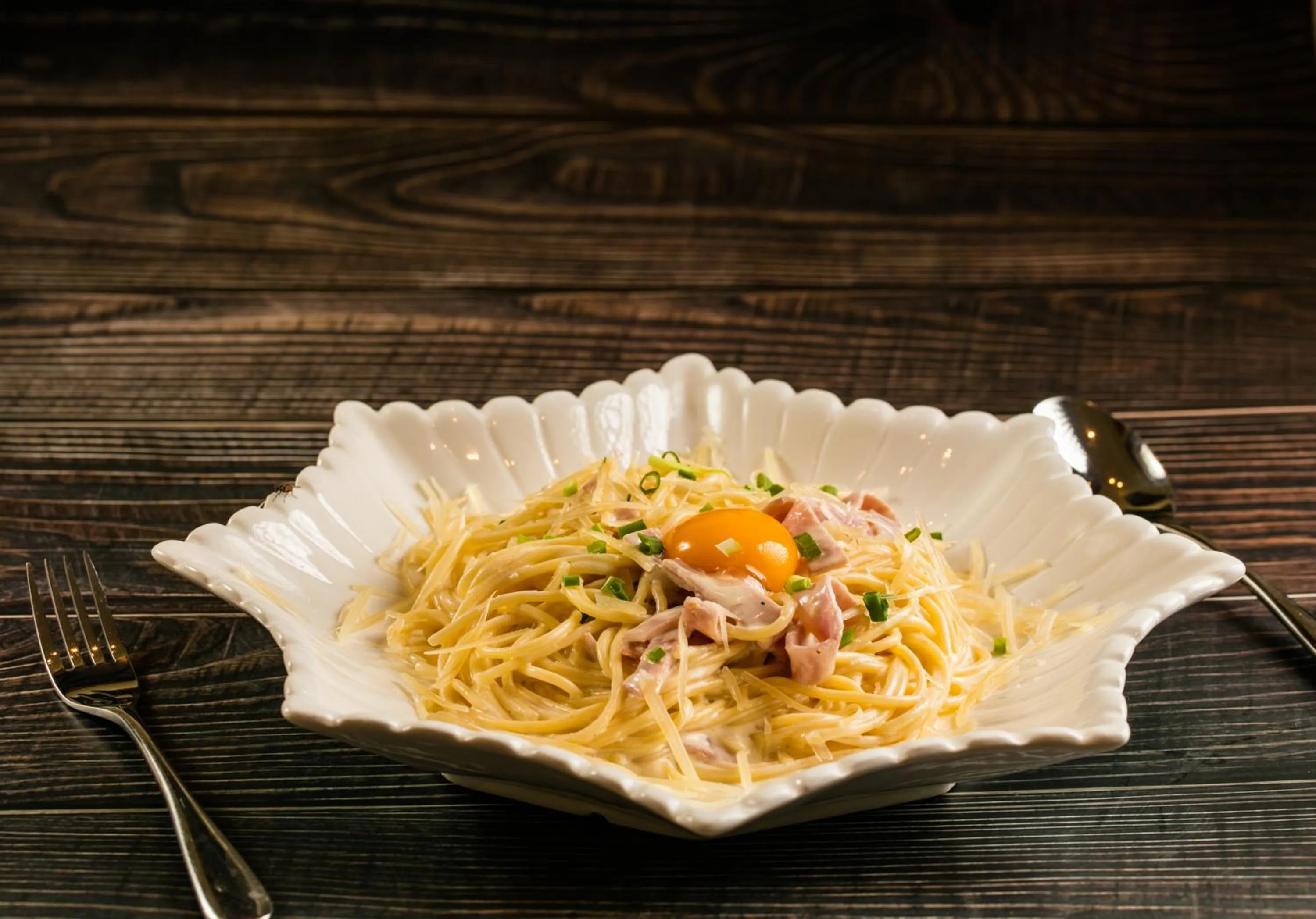 Restaurant/places to eat in Viryla Boutique Hotel