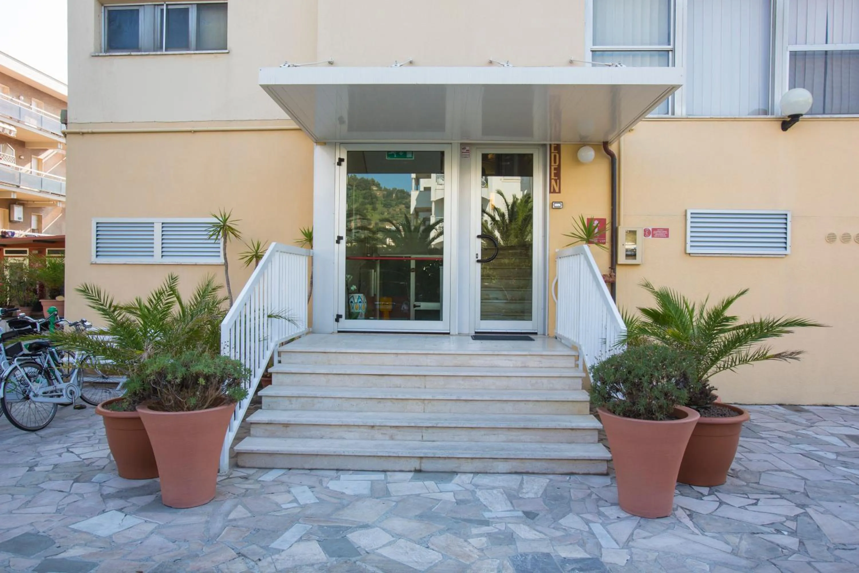 Decorative detail in Hotel Eden