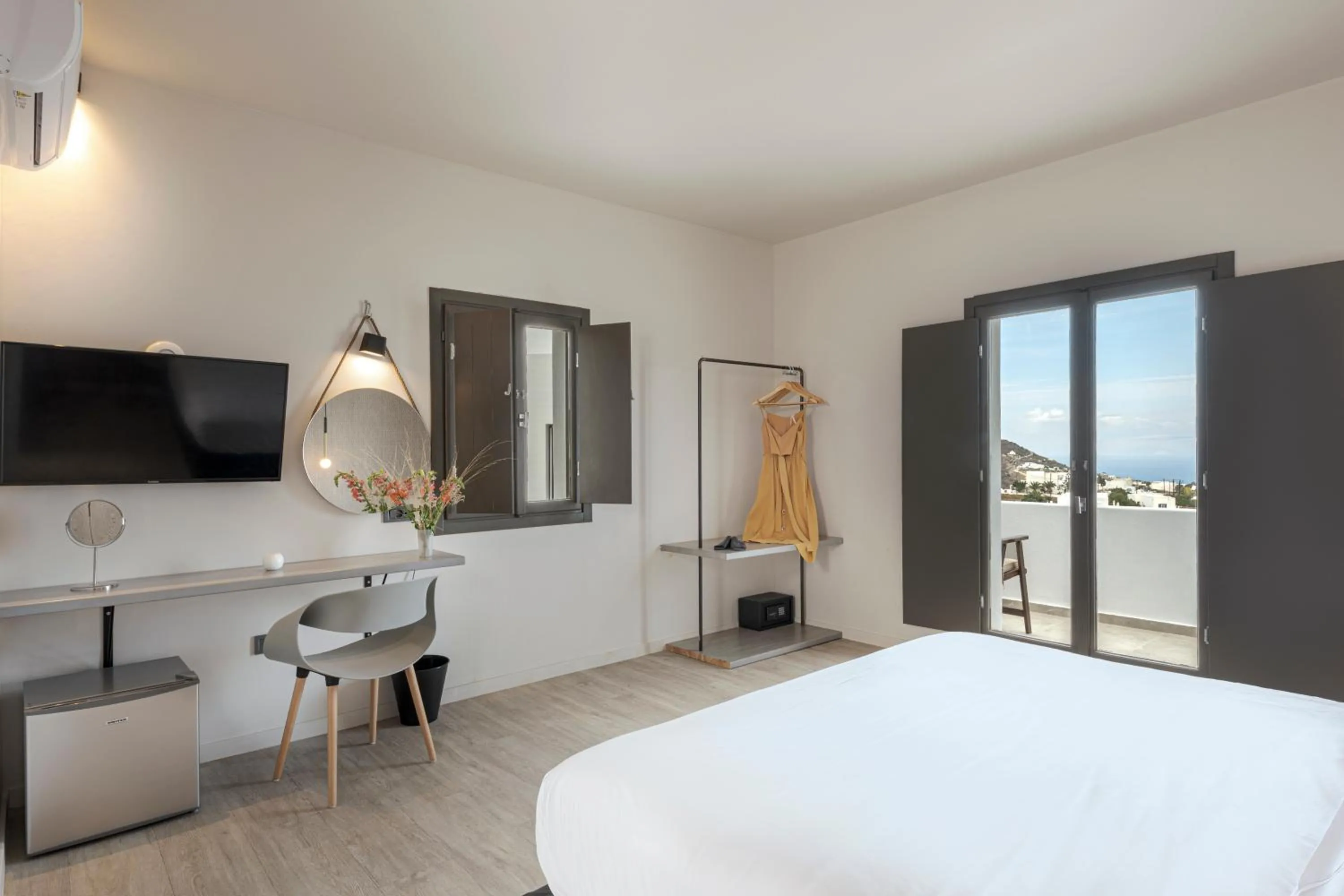 TV and multimedia, Bed in Pearl Inn Hotel by Pearl Hotel Collection