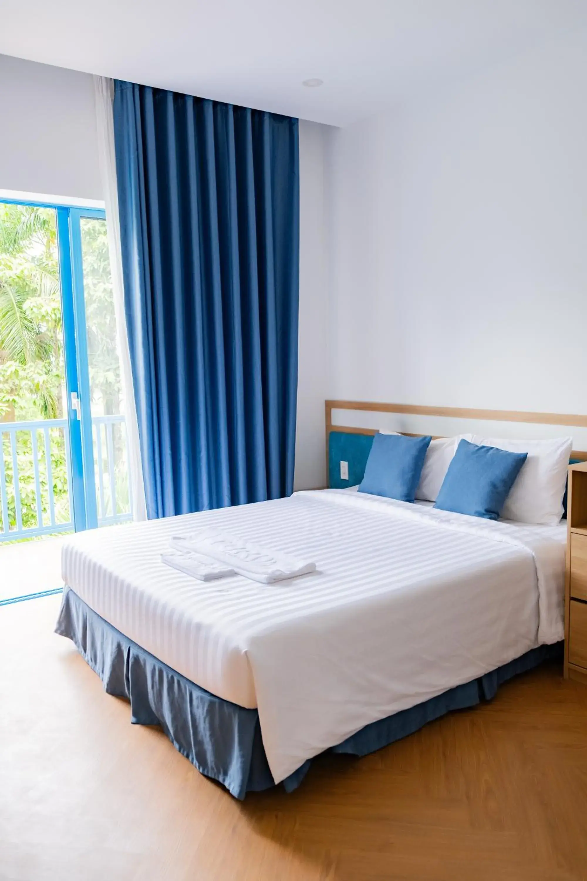 King Room with Pool View - single occupancy in Turi Staypoint King Room with Pool View - single occupancy in Turi Staypoint