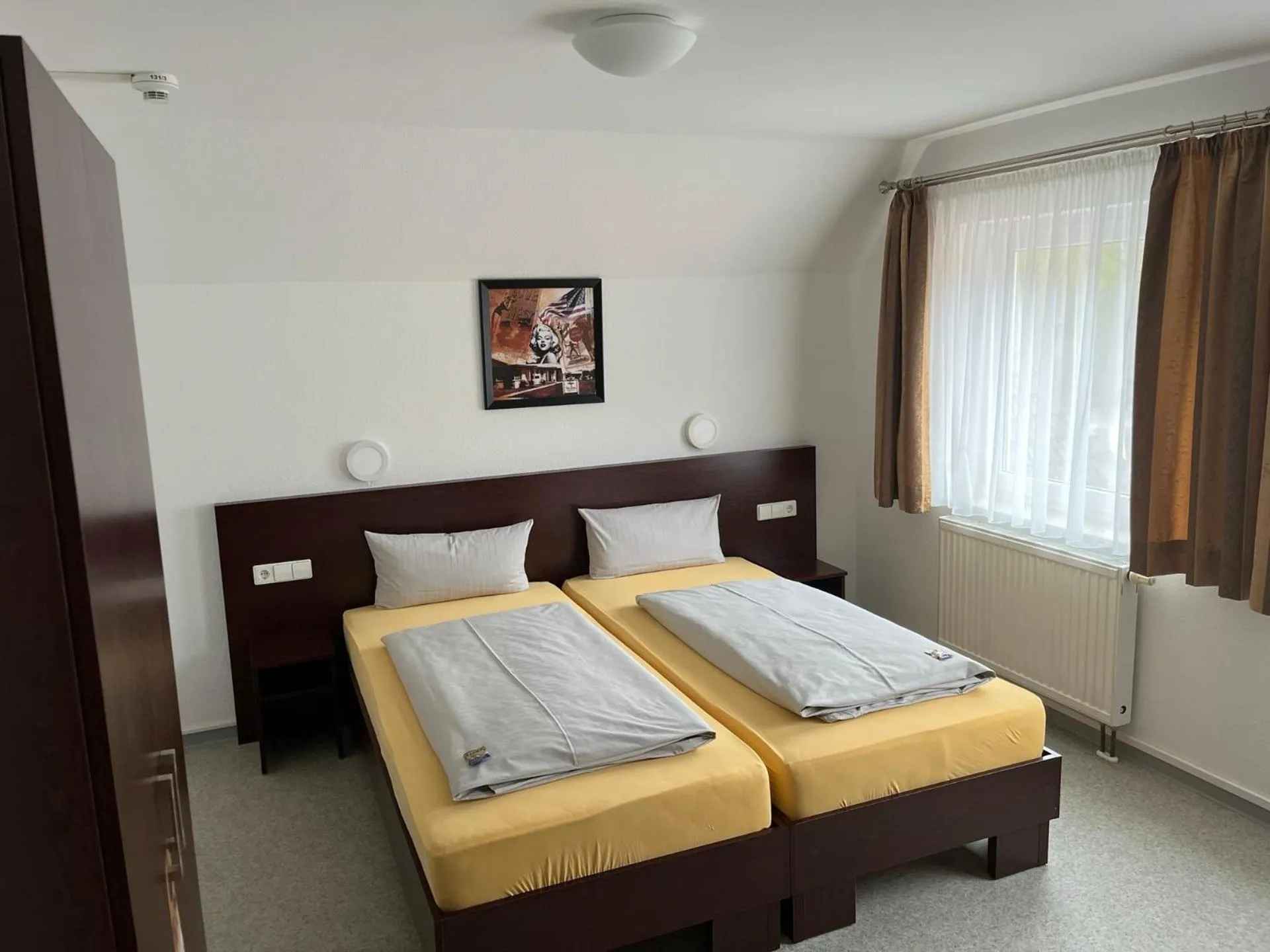 Bed in Akzent Hotel Goldener Ochsen