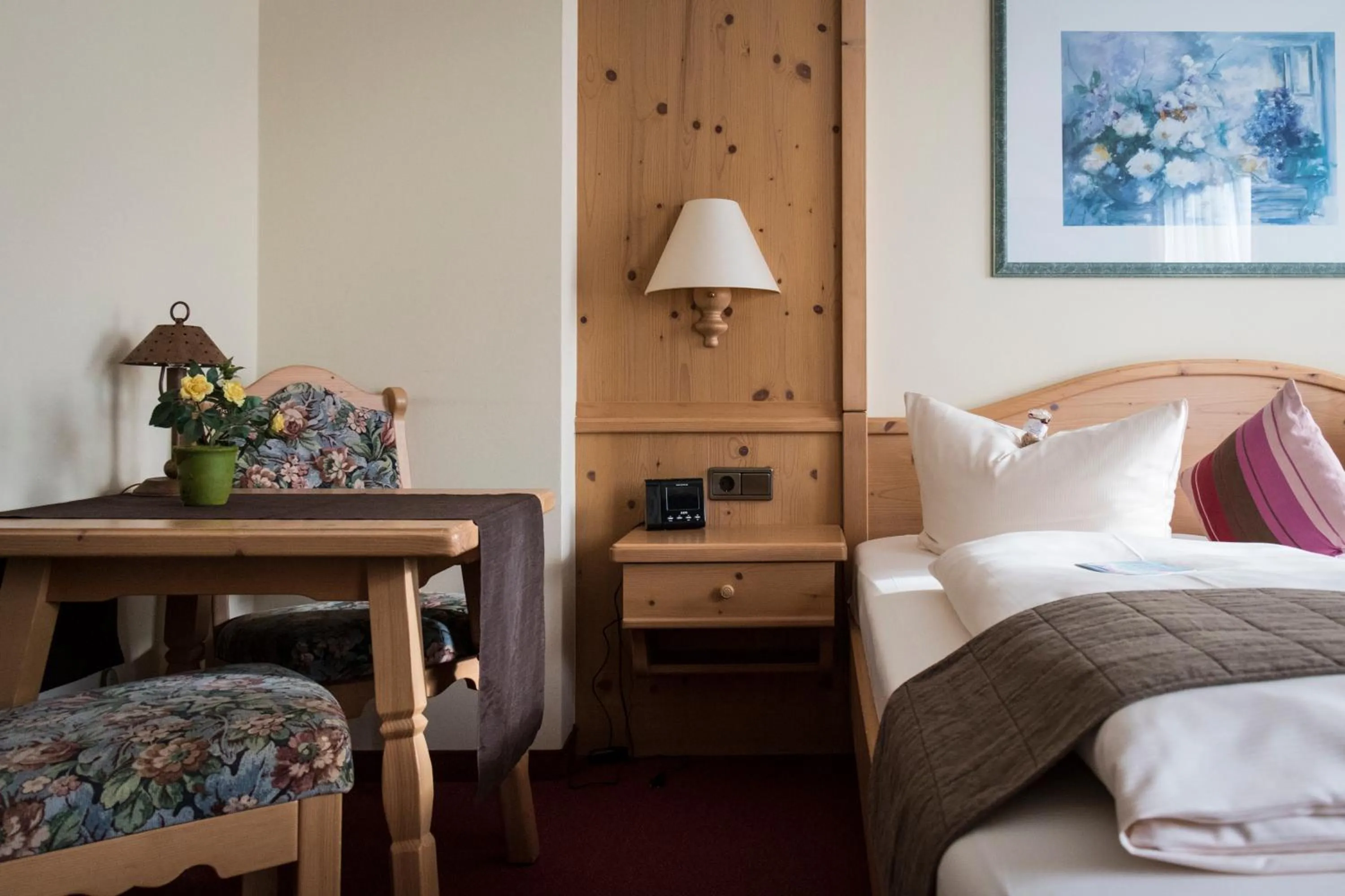 Bedroom, Bed in AKZENT Hotel Am Bach