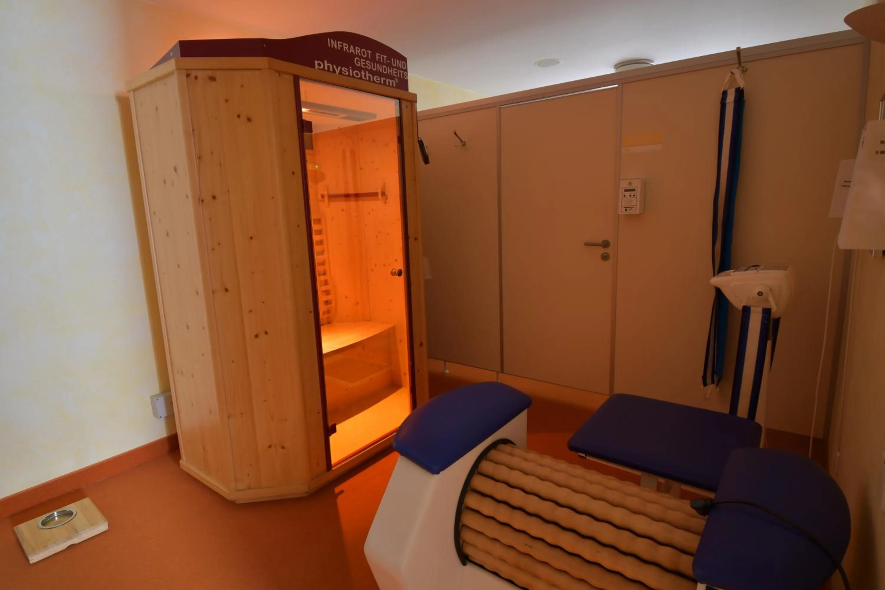 Fitness centre/facilities, Bed in AKZENT Hotel Franziskaner
