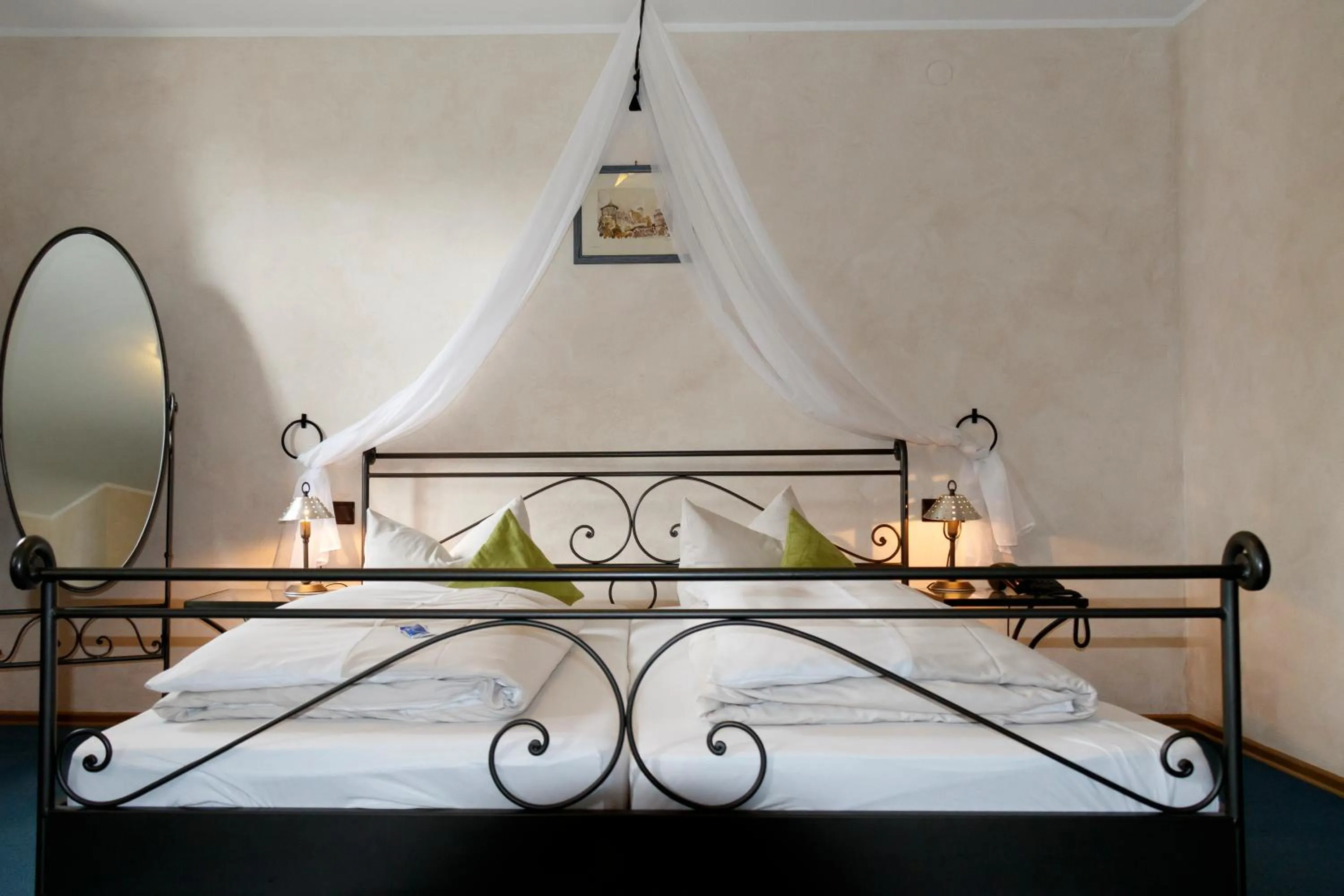 Bedroom, Bed in AKZENT Hotel Franziskaner