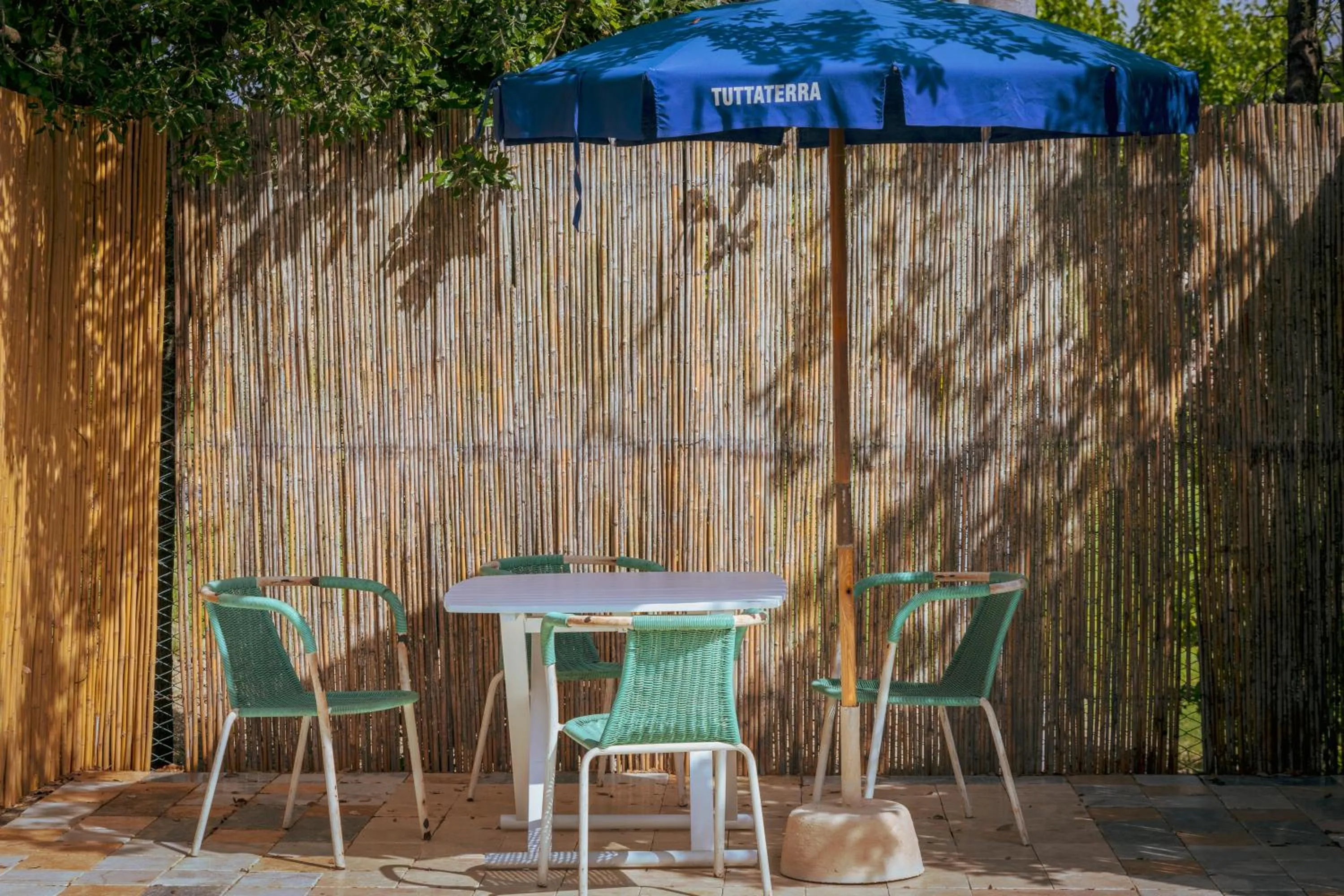 Restaurant/places to eat in Tuttaterra