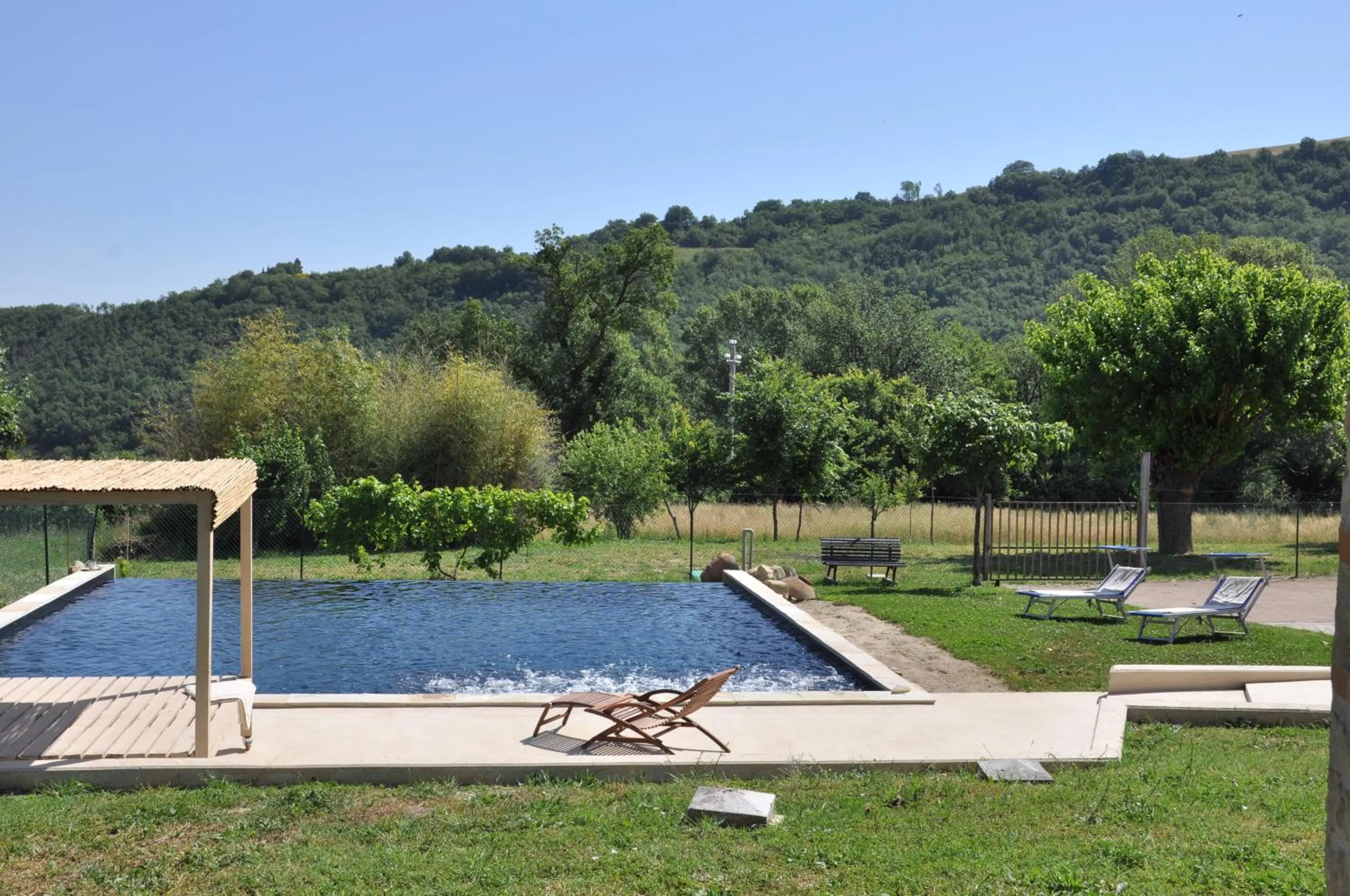 Pool view in Tuttaterra
