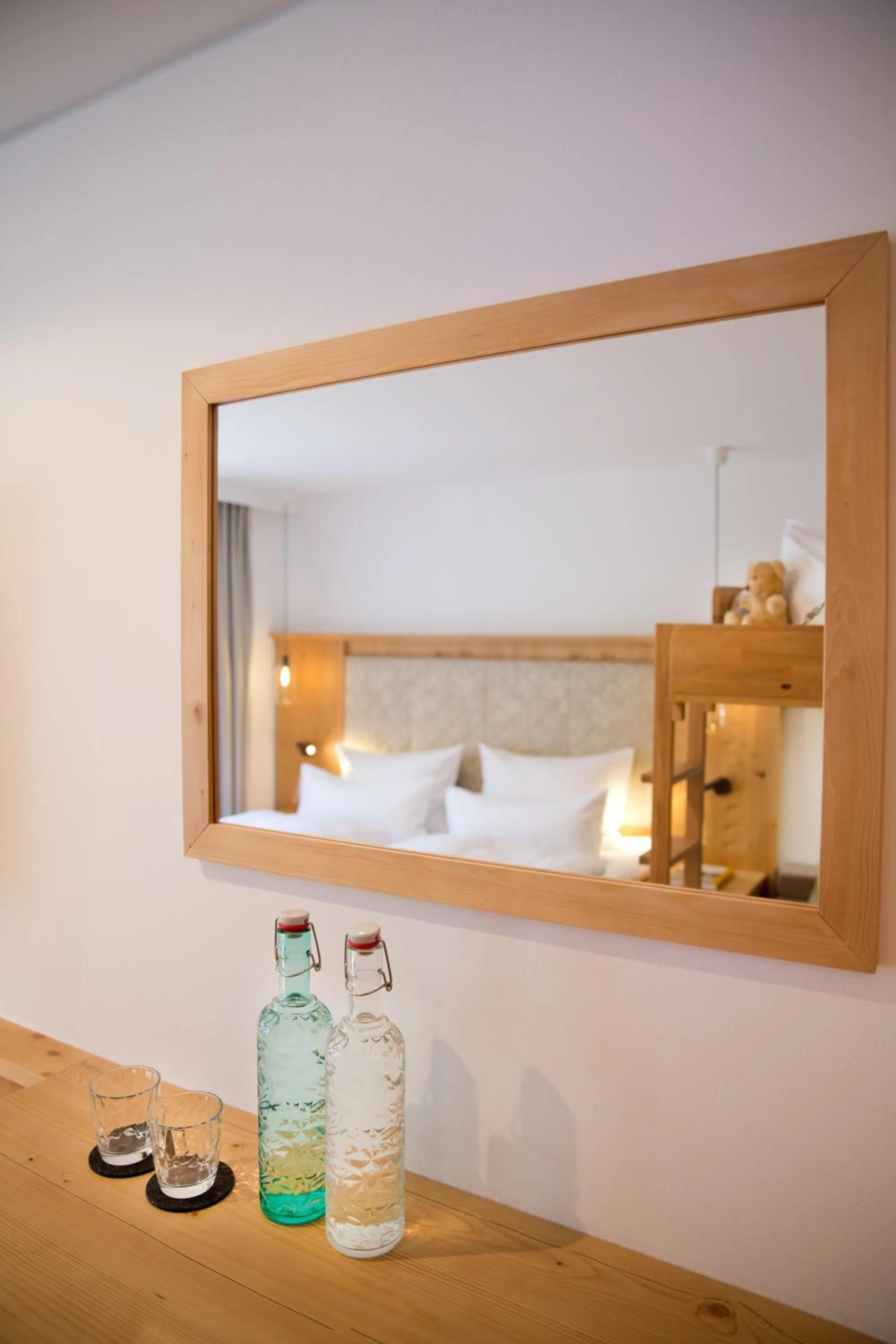 Photo of the whole room, Bed in Boutiquehotel Hohes Licht