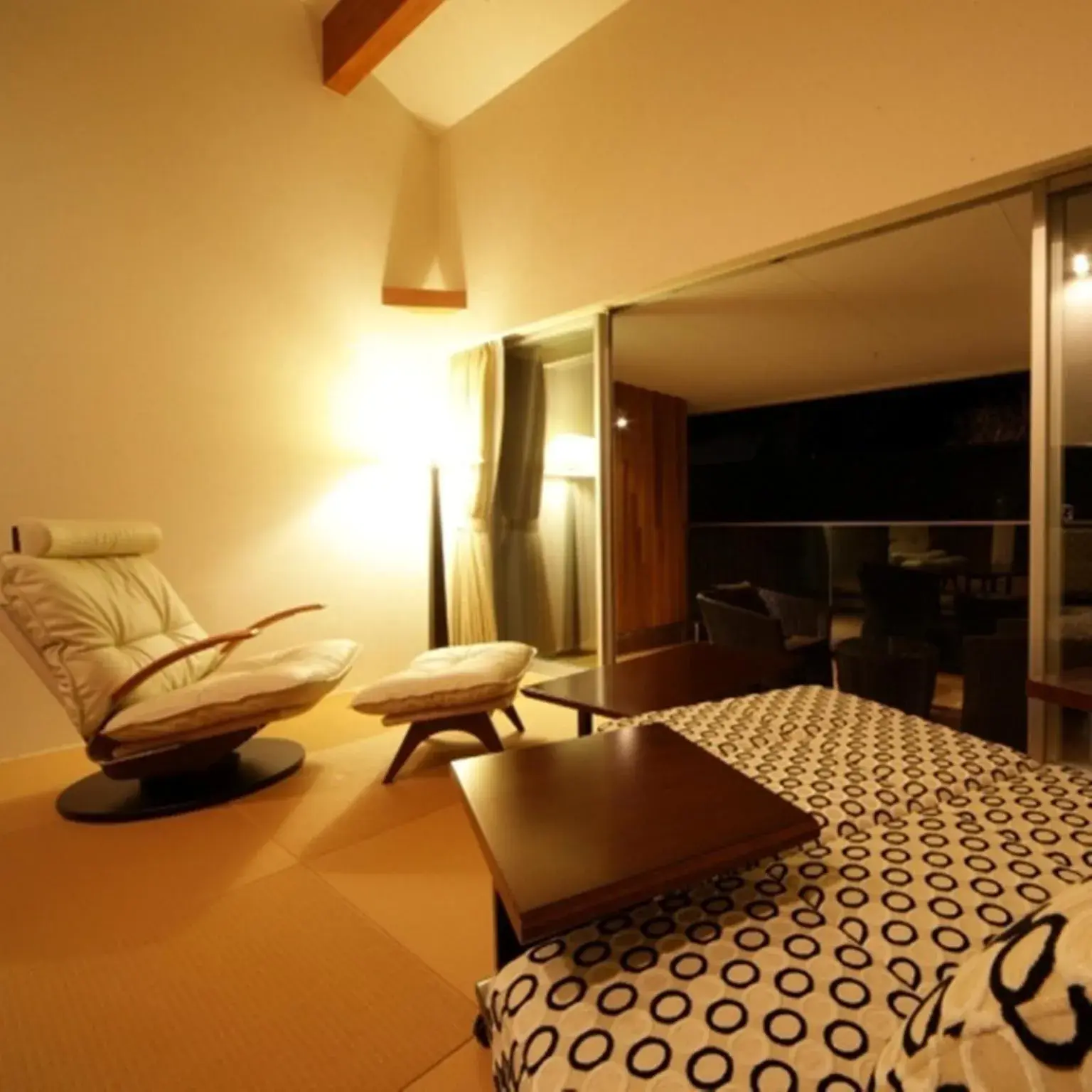 Maisonette with Open-Air Bath - Non-Smoking in Four Seasons Yuzawa Quattro Maisonette with Open-Air Bath - Non-Smoking in Four Seasons Yuzawa Quattro