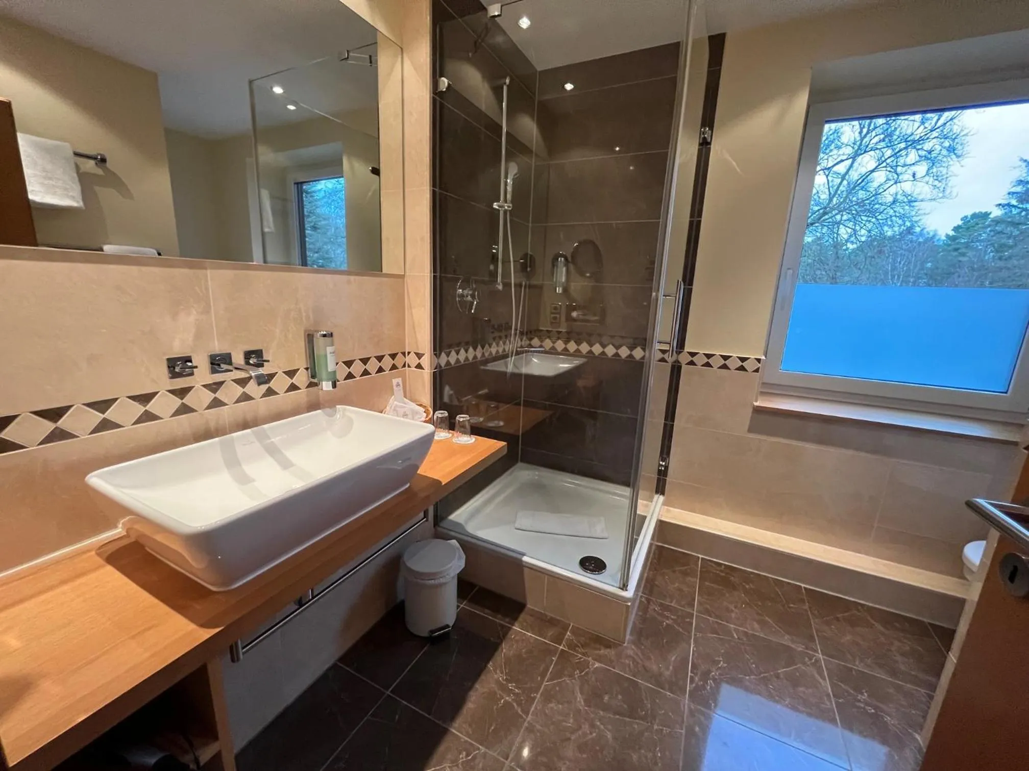 Shower in Hotel Heide Kröpke