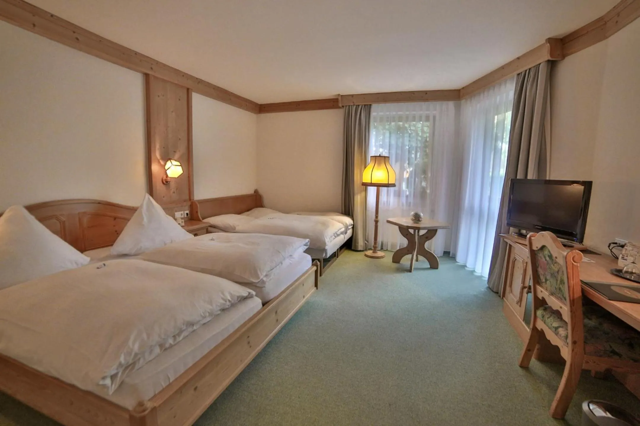 Photo of the whole room, Bed in AKZENT Hotel Thiemann