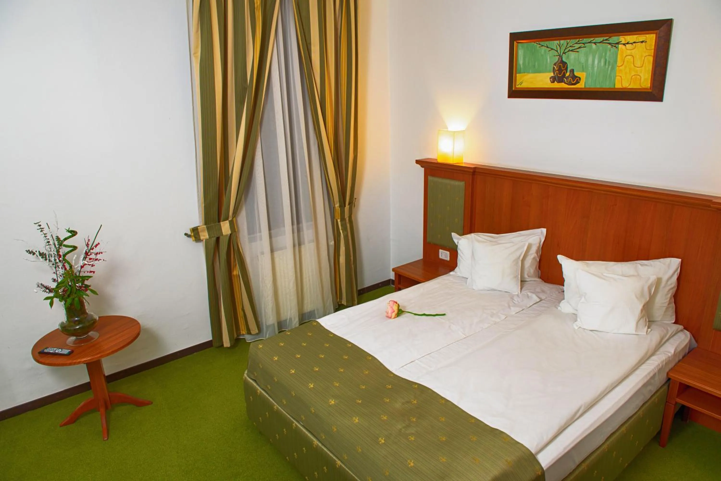 Bedroom, Bed in Hotel Palace