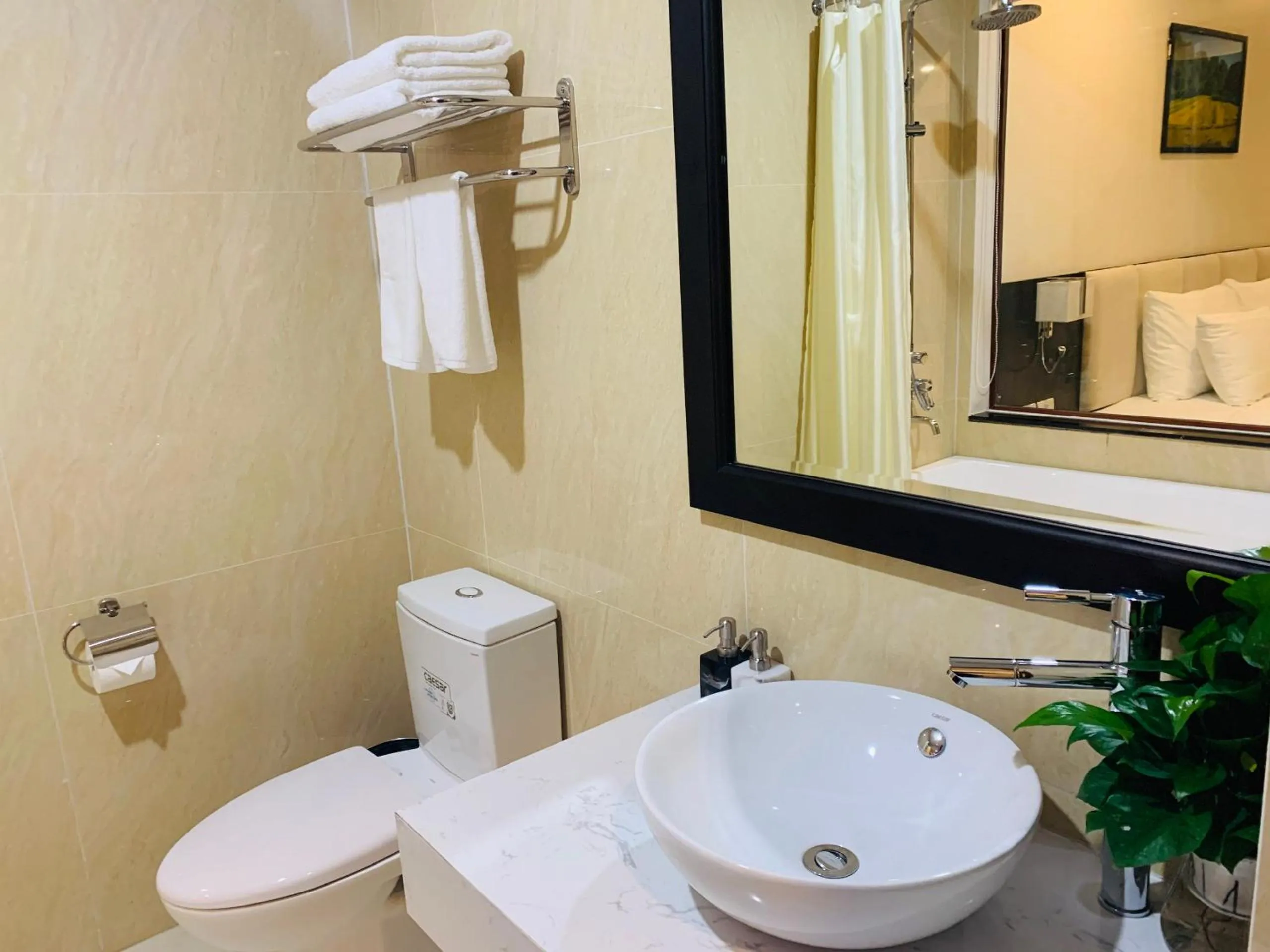 Toilet in Paragon House and Residence