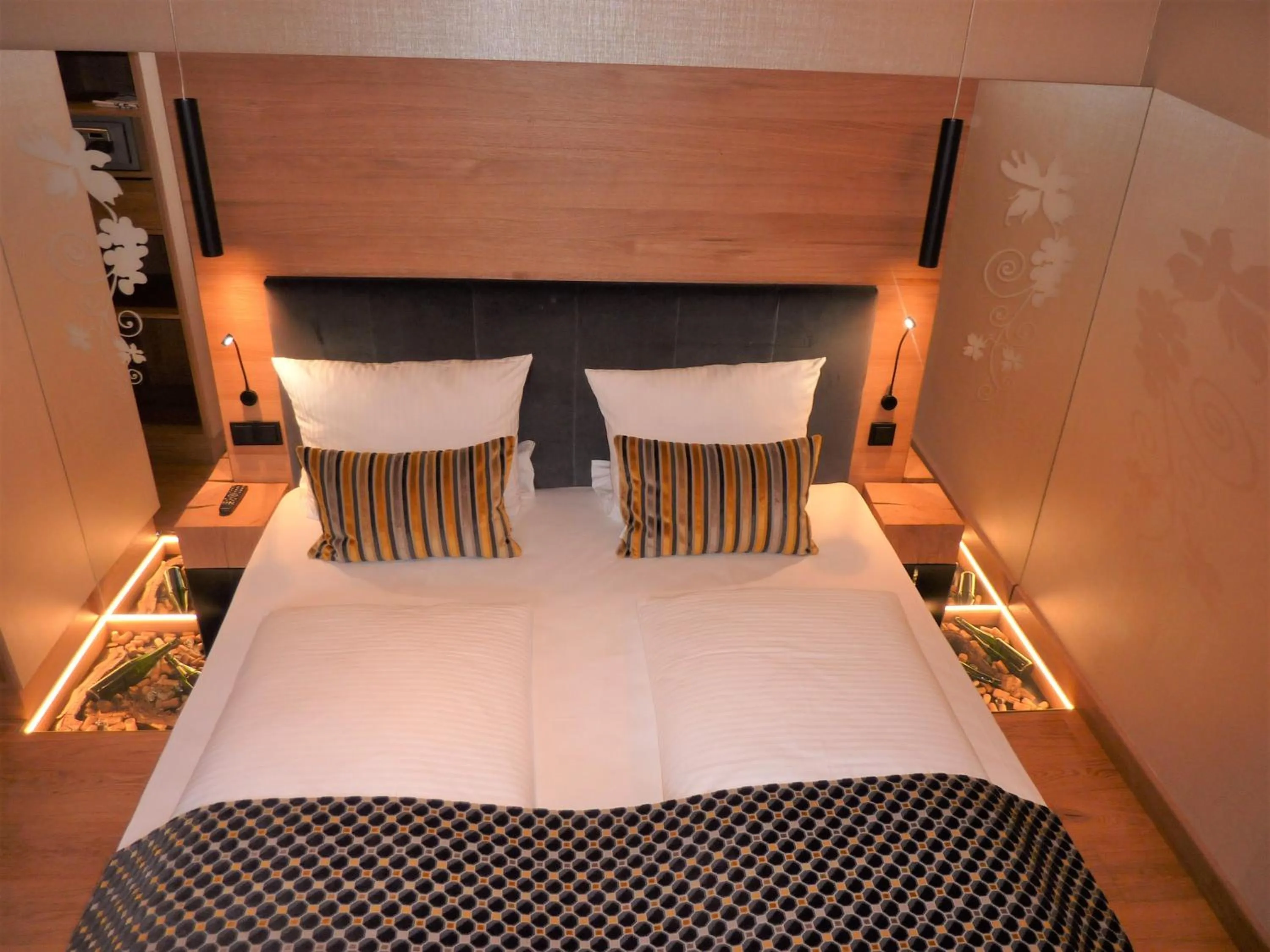 Bed in Akzent Waldhotel Rheingau