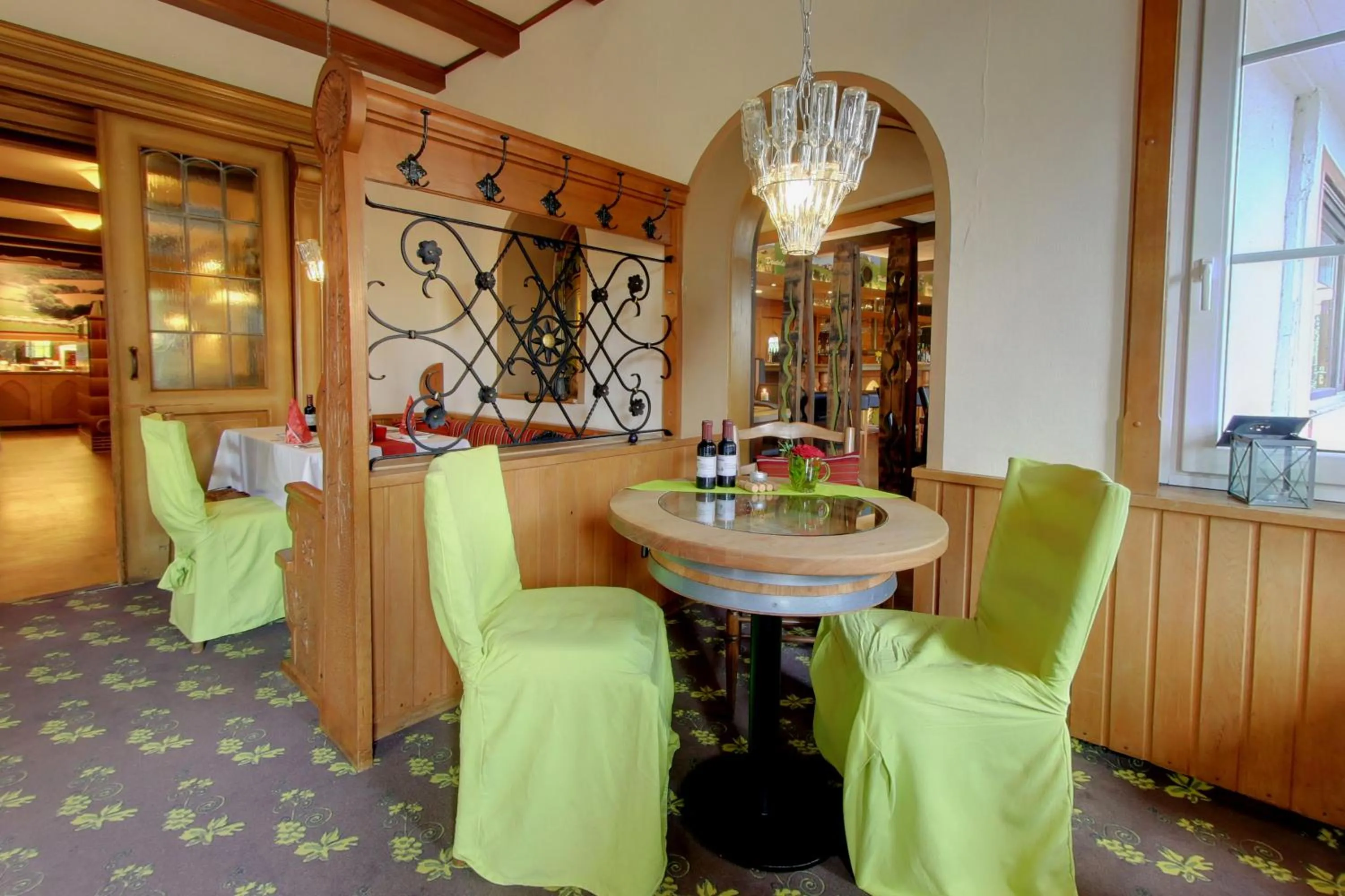 Restaurant/places to eat in Akzent Waldhotel Rheingau