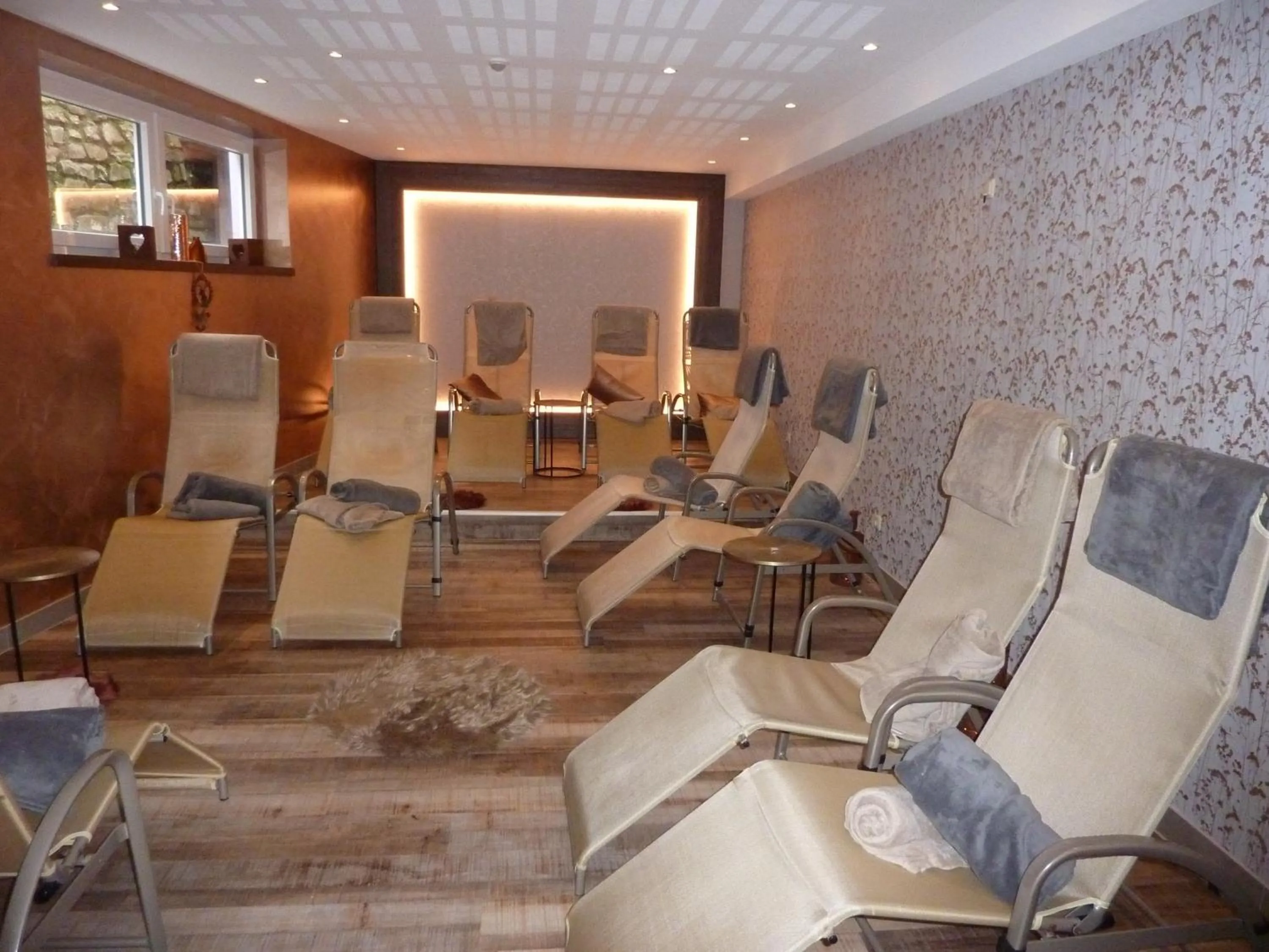 Spa and wellness centre/facilities in Akzent Waldhotel Rheingau