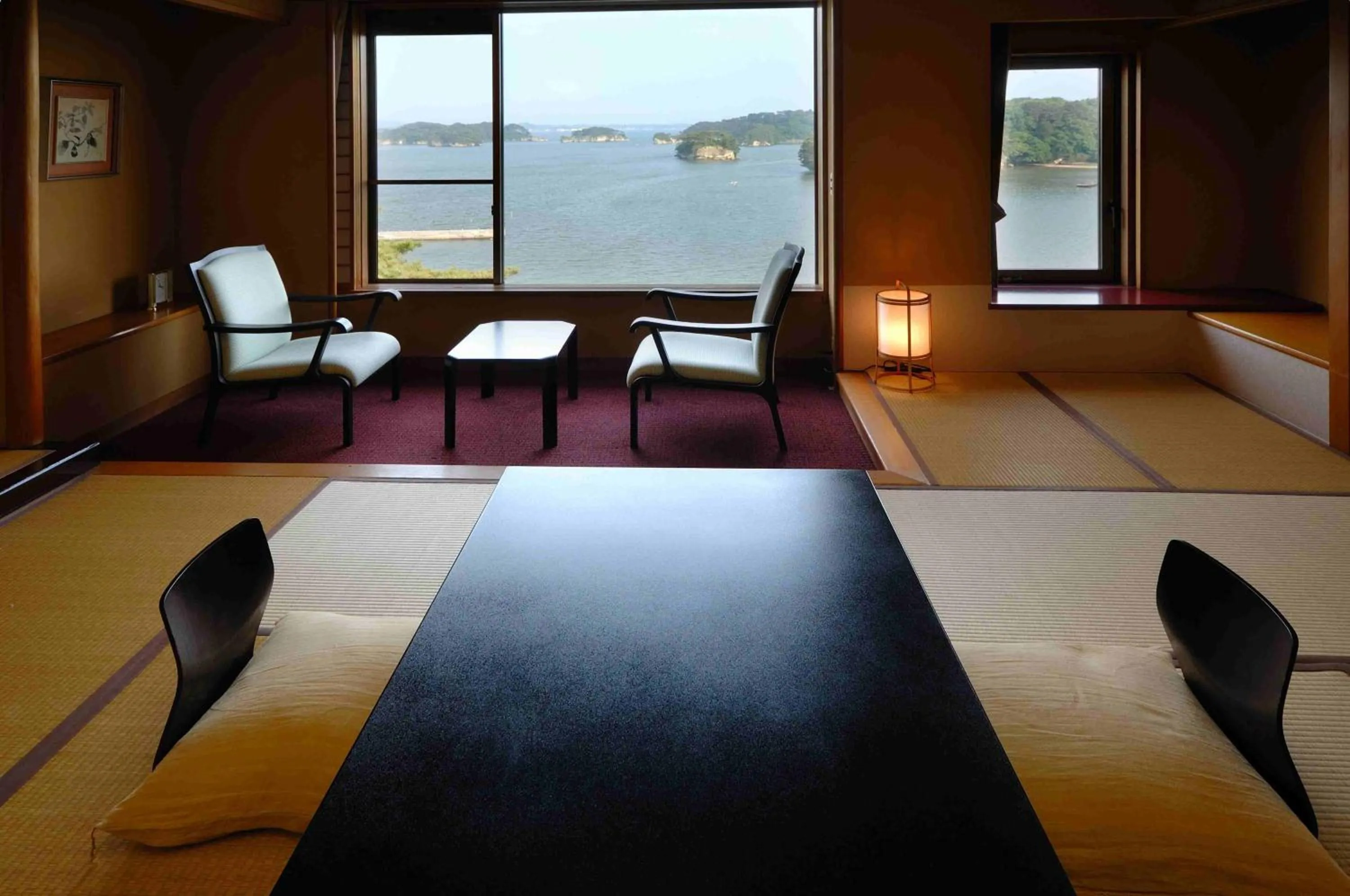 Photo of the whole room in Komatsu-kan Kofu-tei