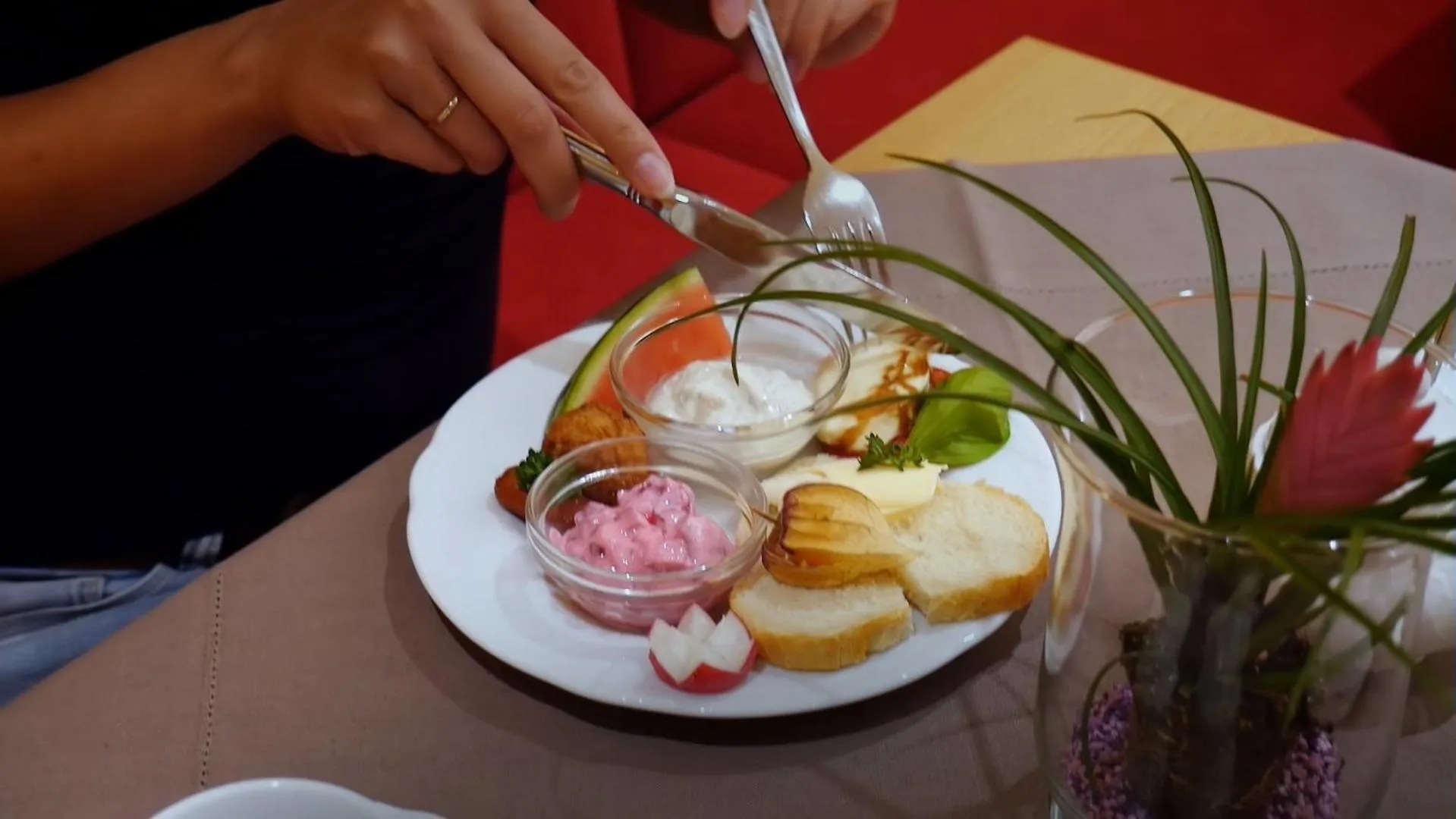 Breakfast in Hotel Jugendstil