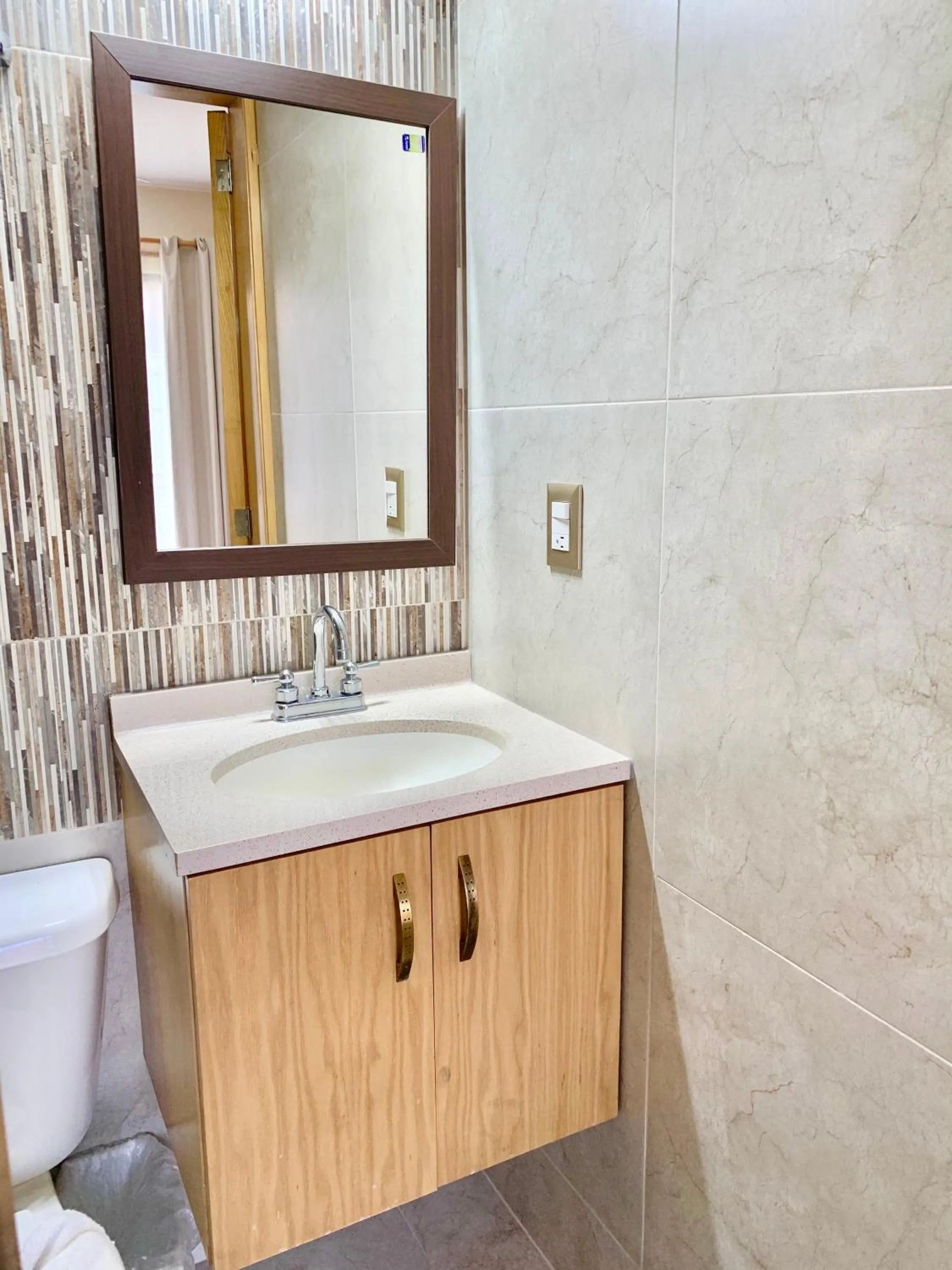 Toilet in La Casa de los Alcatraces