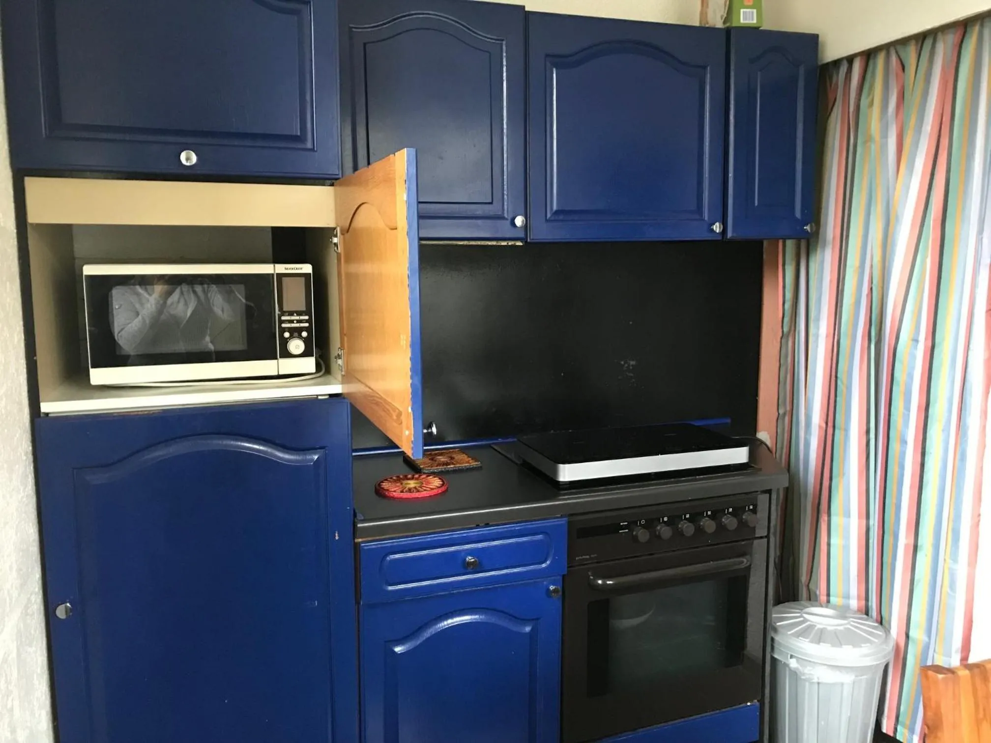 Communal kitchen in Pension Deinhardt