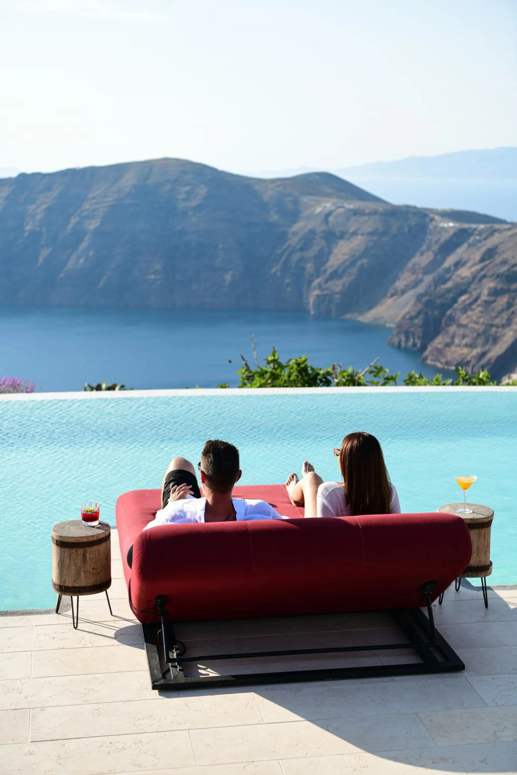 Pool view in White Pearl Cavalieri