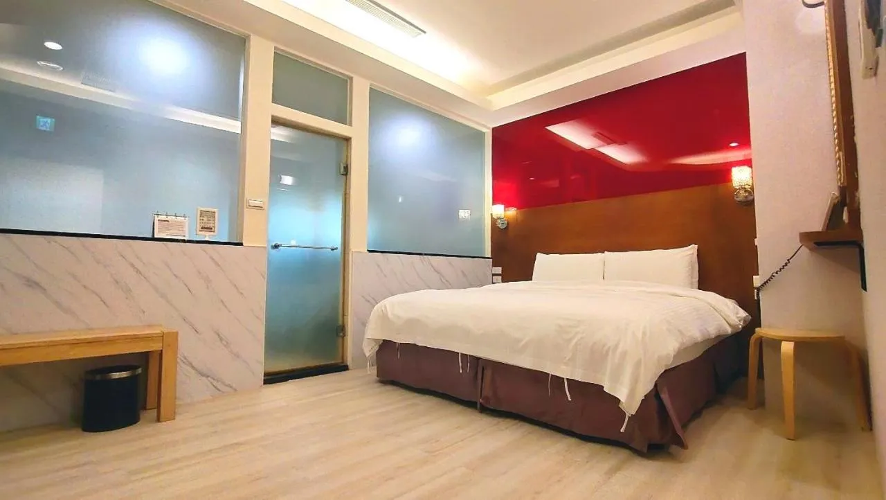 Bed in Jin Yong Quan Spa Hotspring Resort