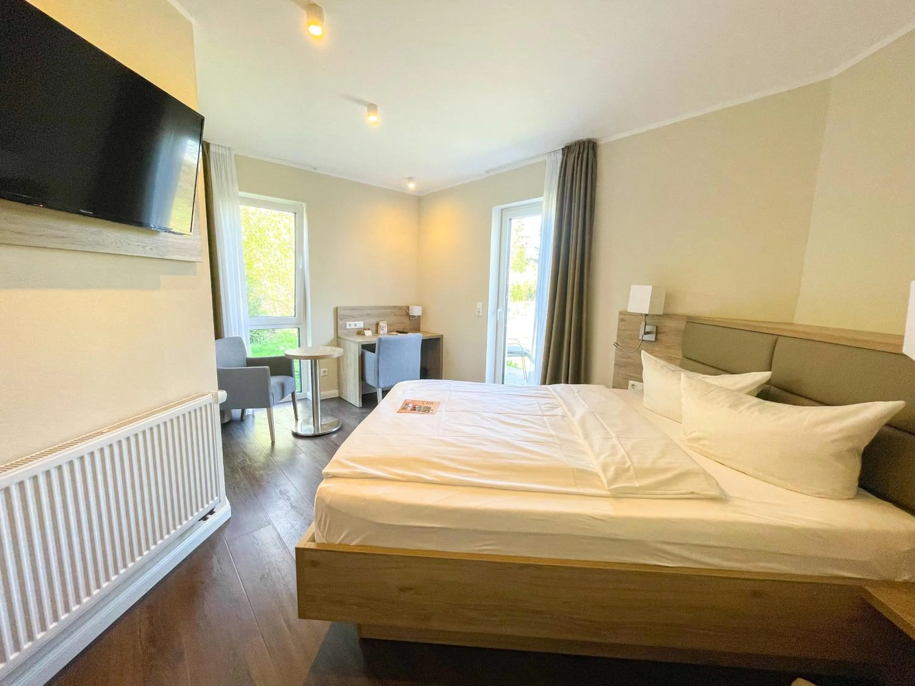 Bed in Hotel Saltenhof