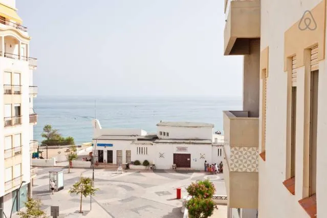 Armação de Pêra - Beach Apartment - Sea View- Walk to the Beach - Algarve