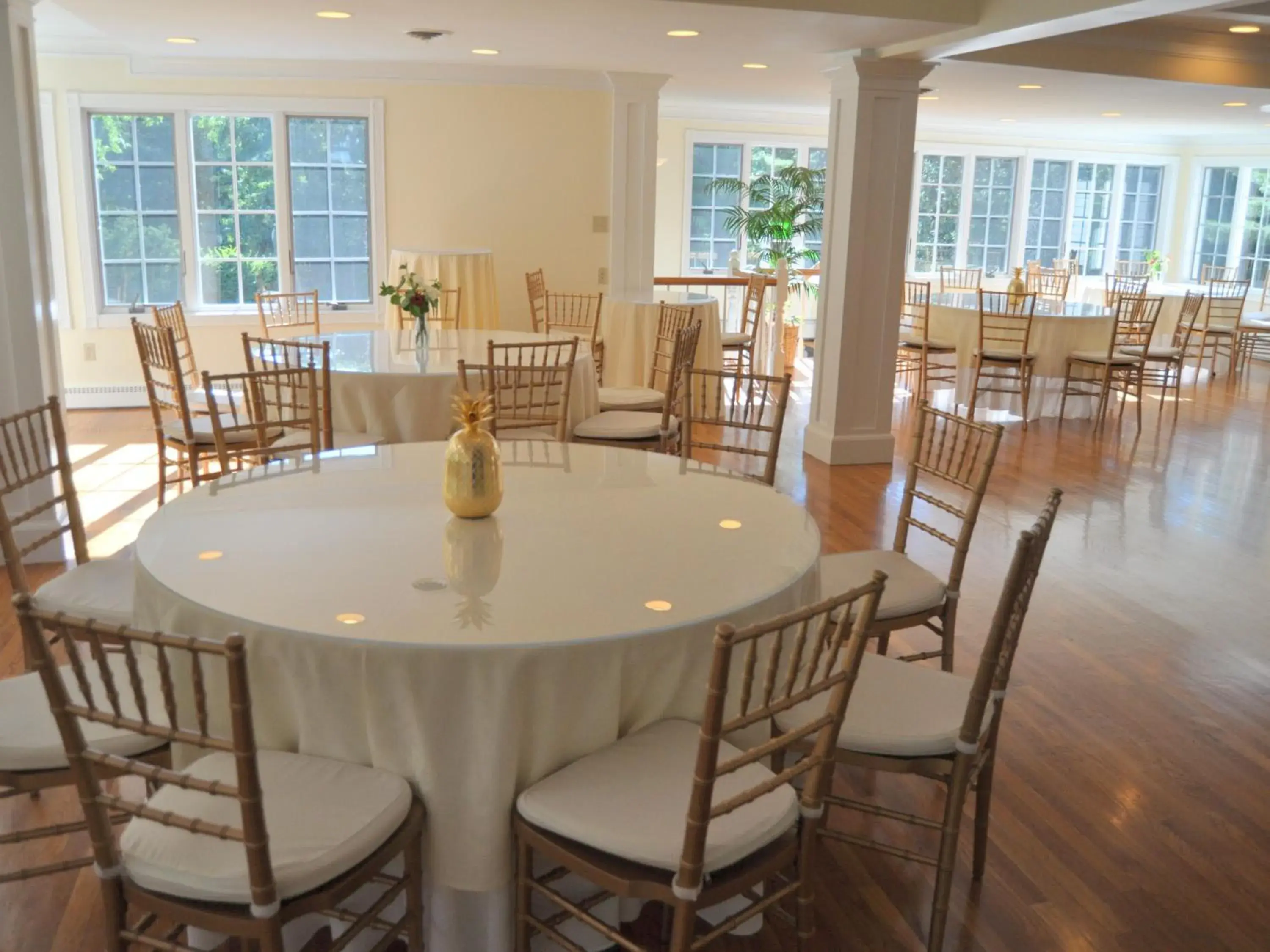 Deluxe Queen Room in Anne's Washington Inn Deluxe Queen Room in Anne's Washington Inn