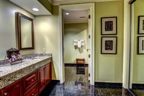 Cottages and Suites at River Landing