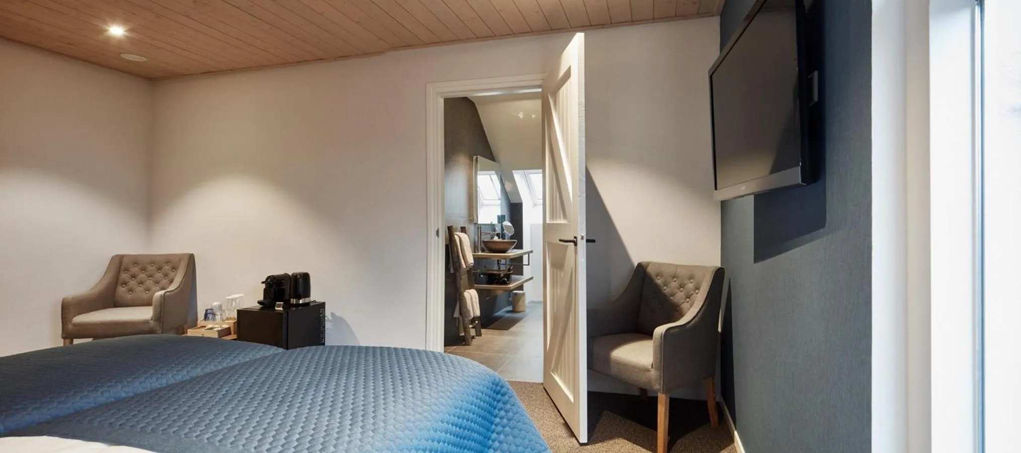 Toilet, Bed in B&B Bavelse Hoeve