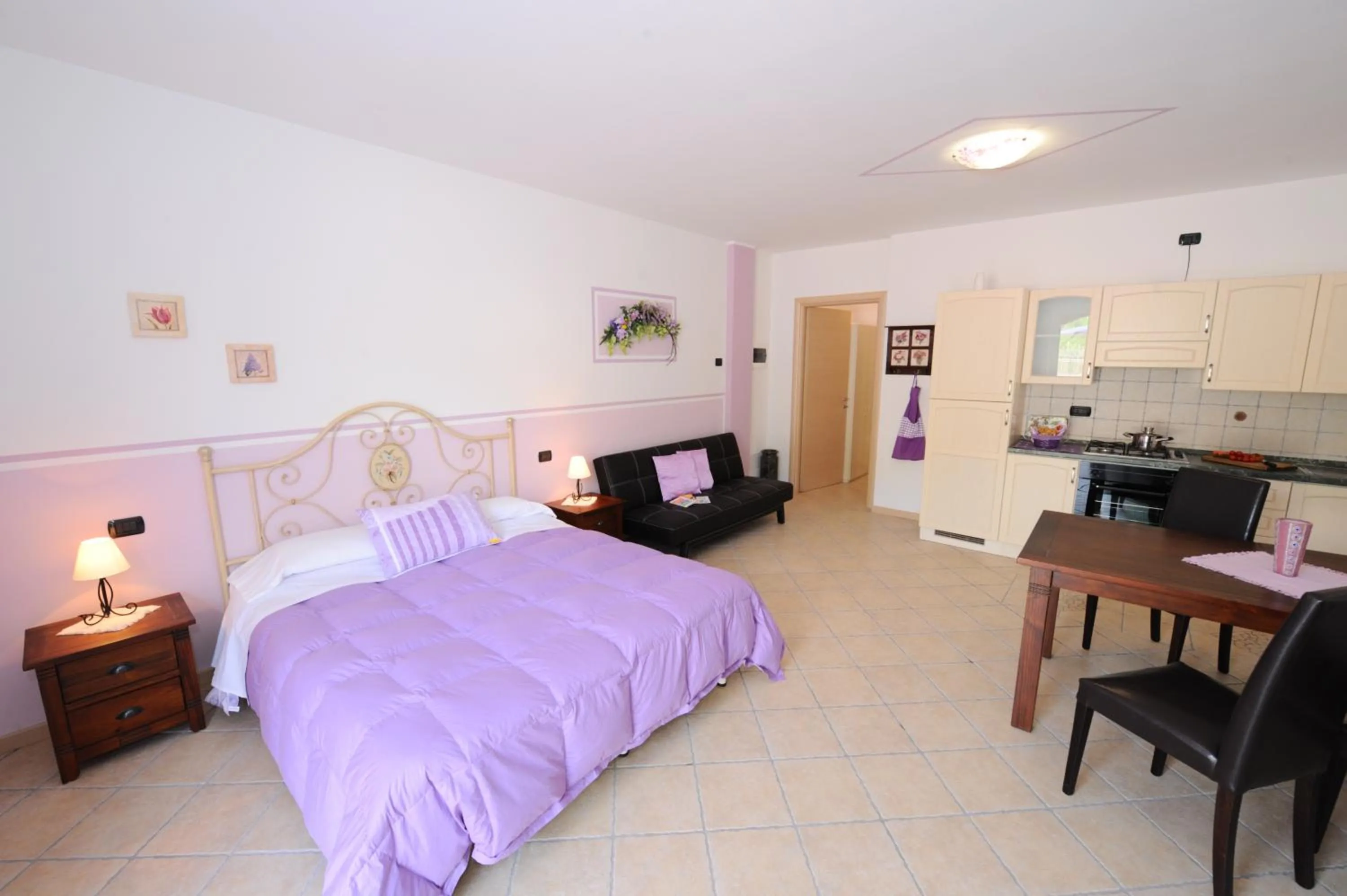 Kitchen or kitchenette, Bed in Agriturismo Terra E Sole