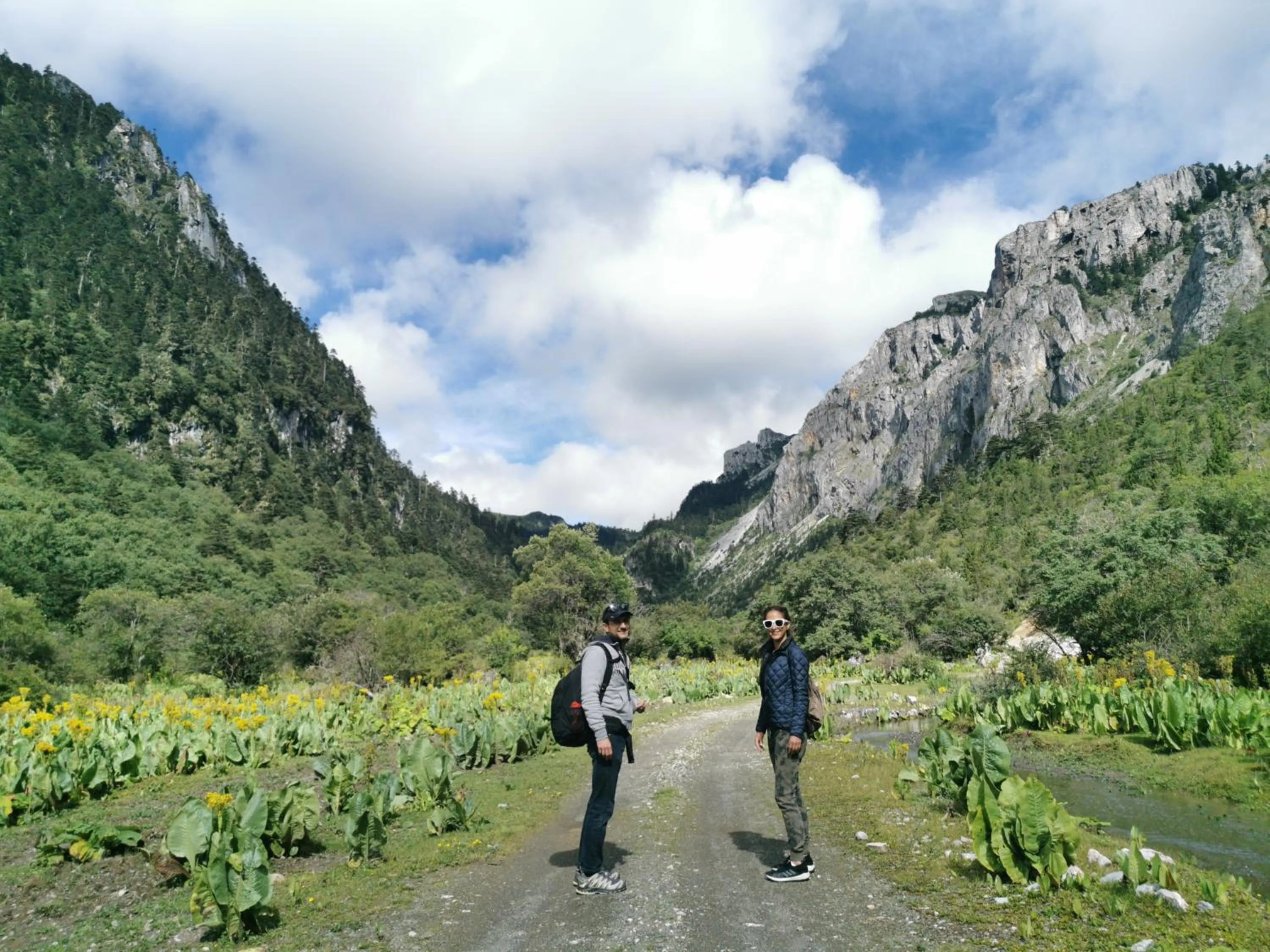 People in Arro Khampa By Zinc Journey Shangri-la