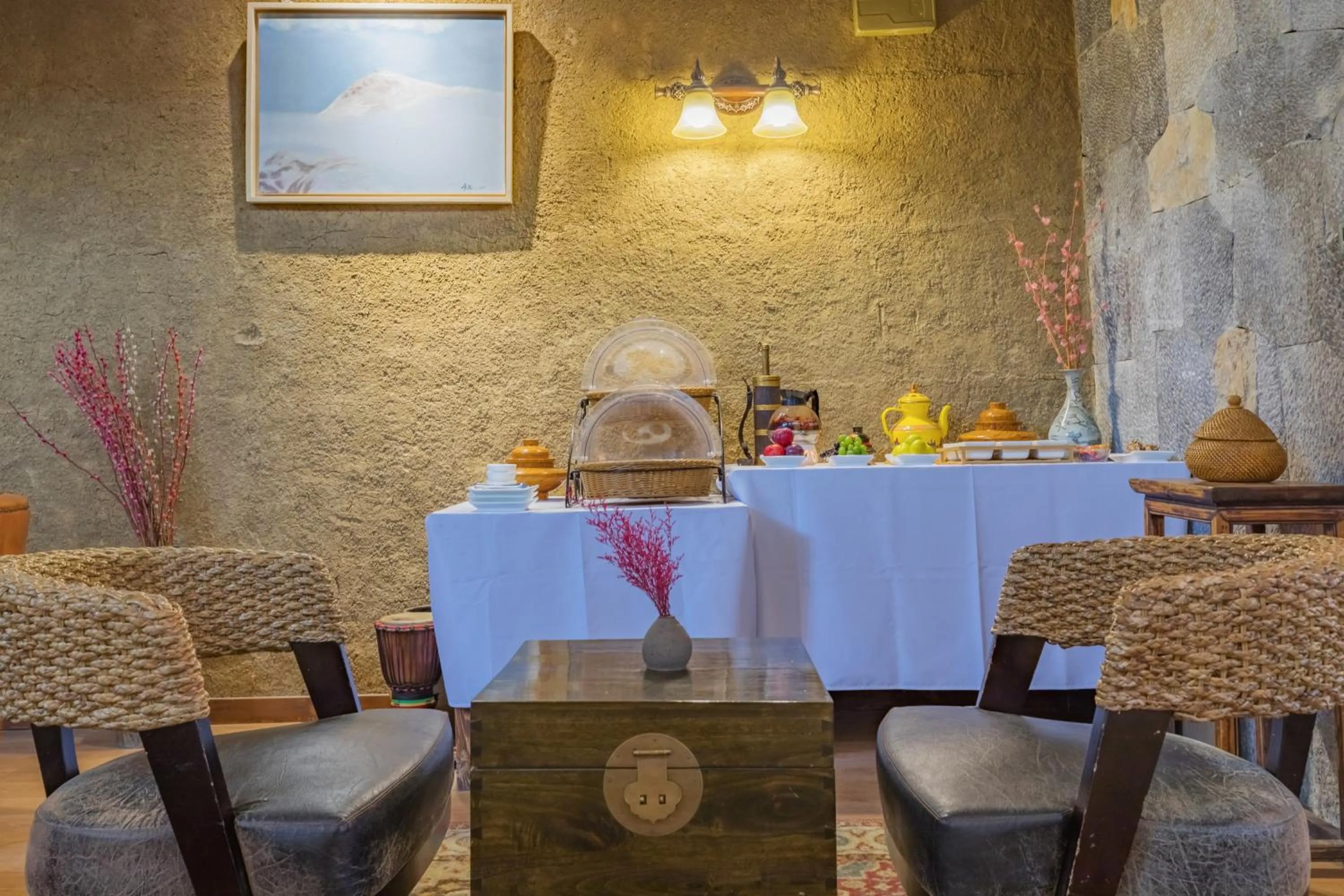 Seating area in Arro Khampa By Zinc Journey Shangri-la