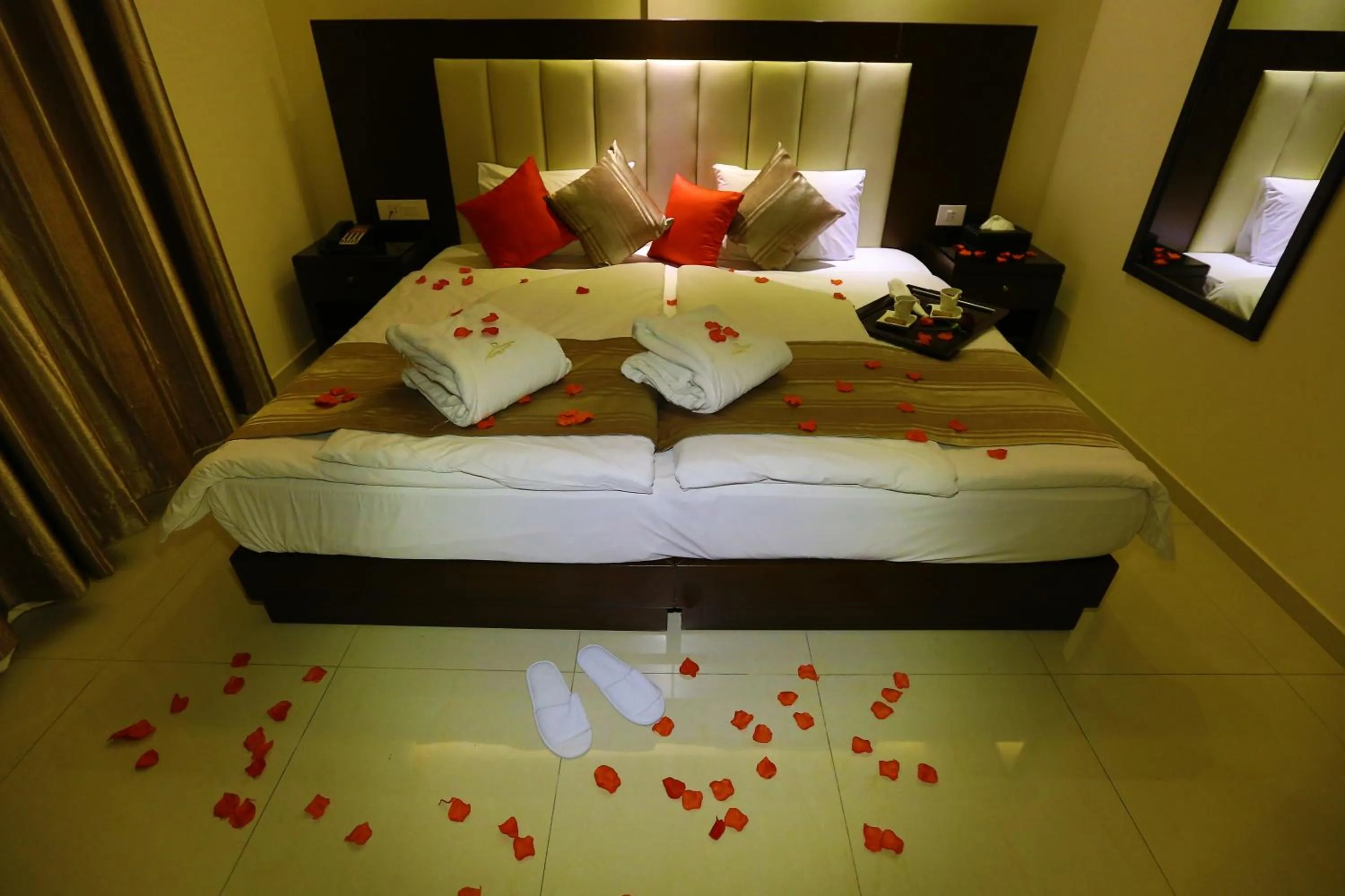 Other, Bed in Jounieh Suites Boutique Hotel