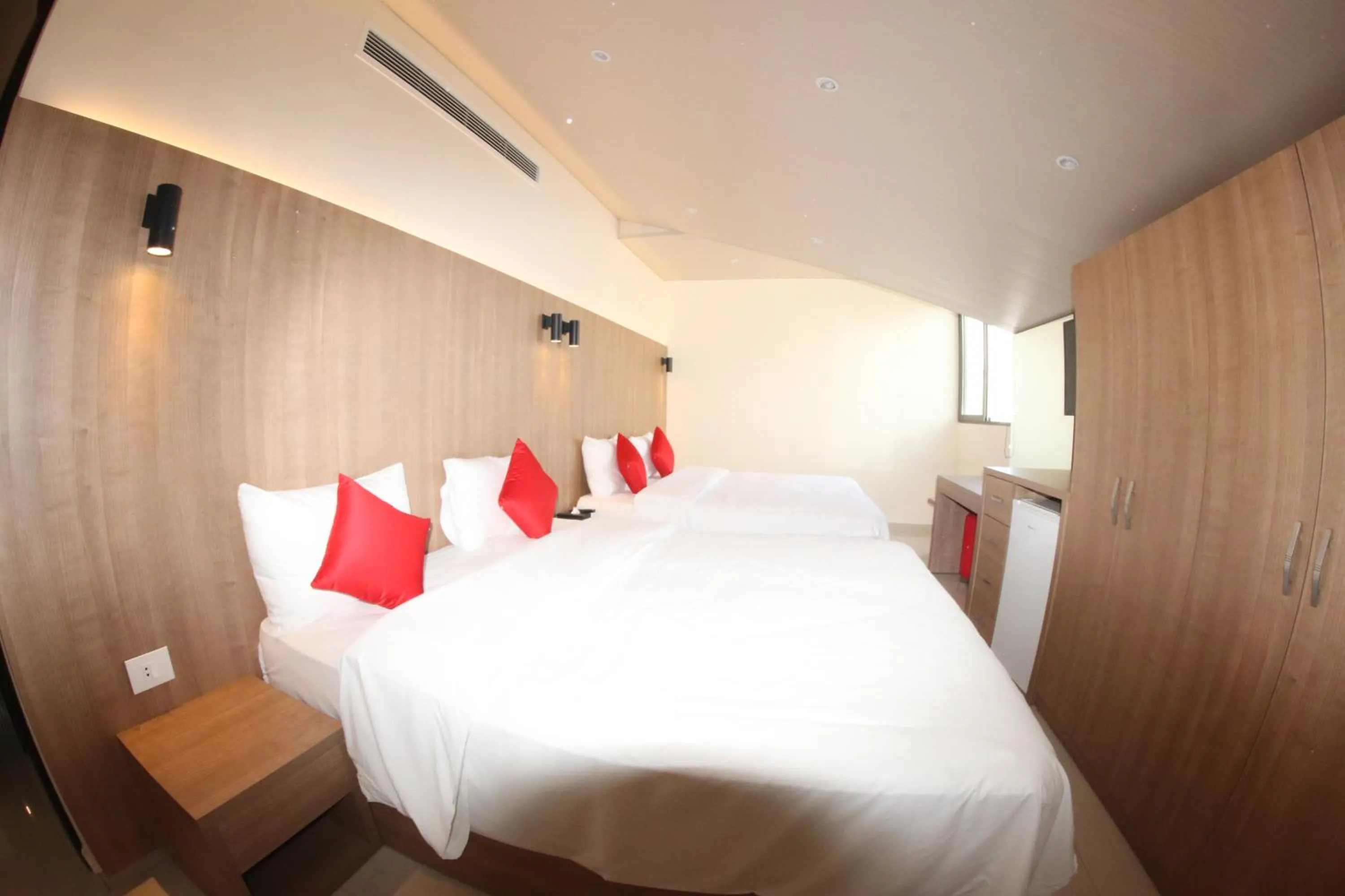 Bed in Jounieh Suites Boutique Hotel