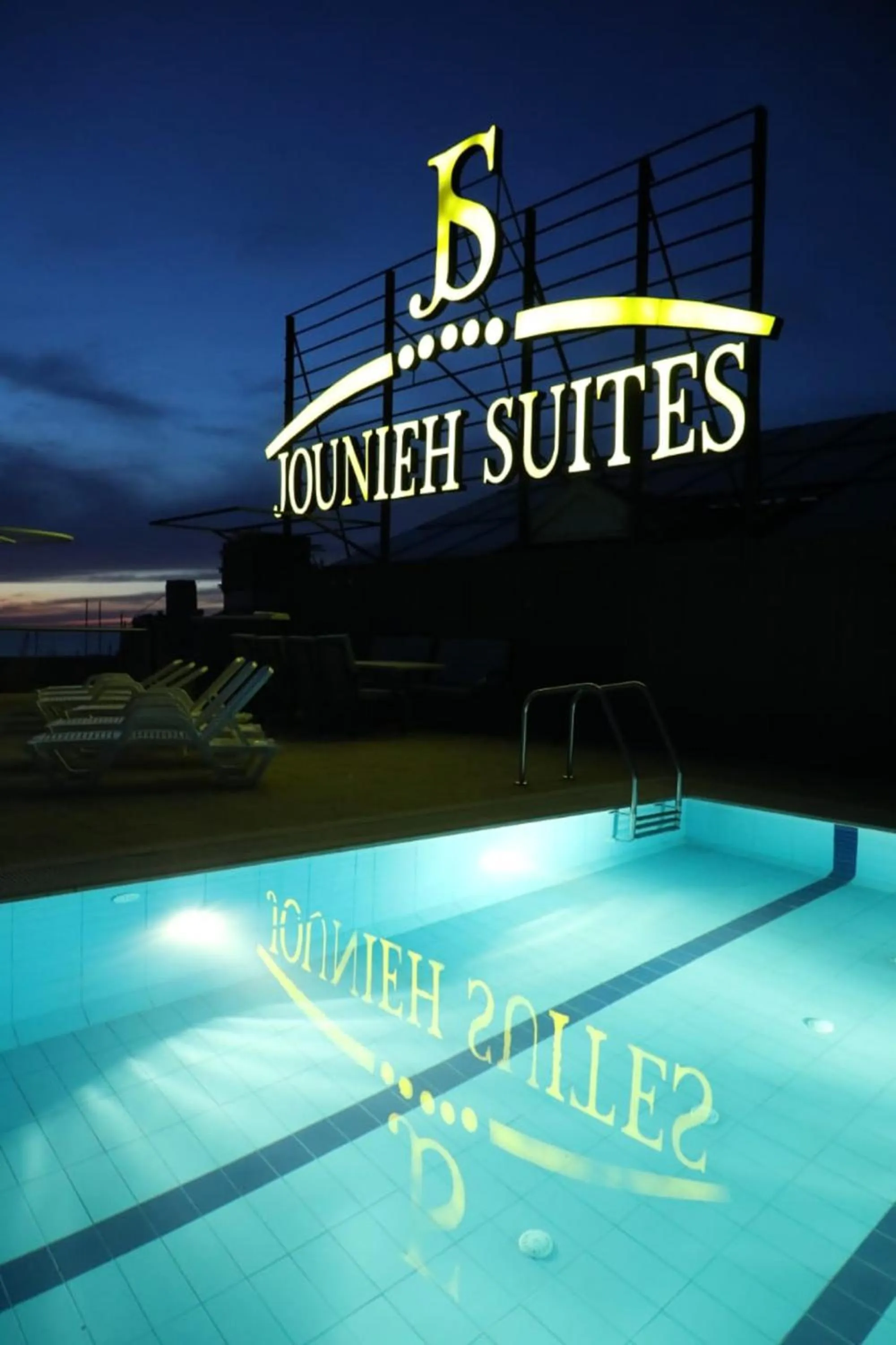 Night in Jounieh Suites Boutique Hotel