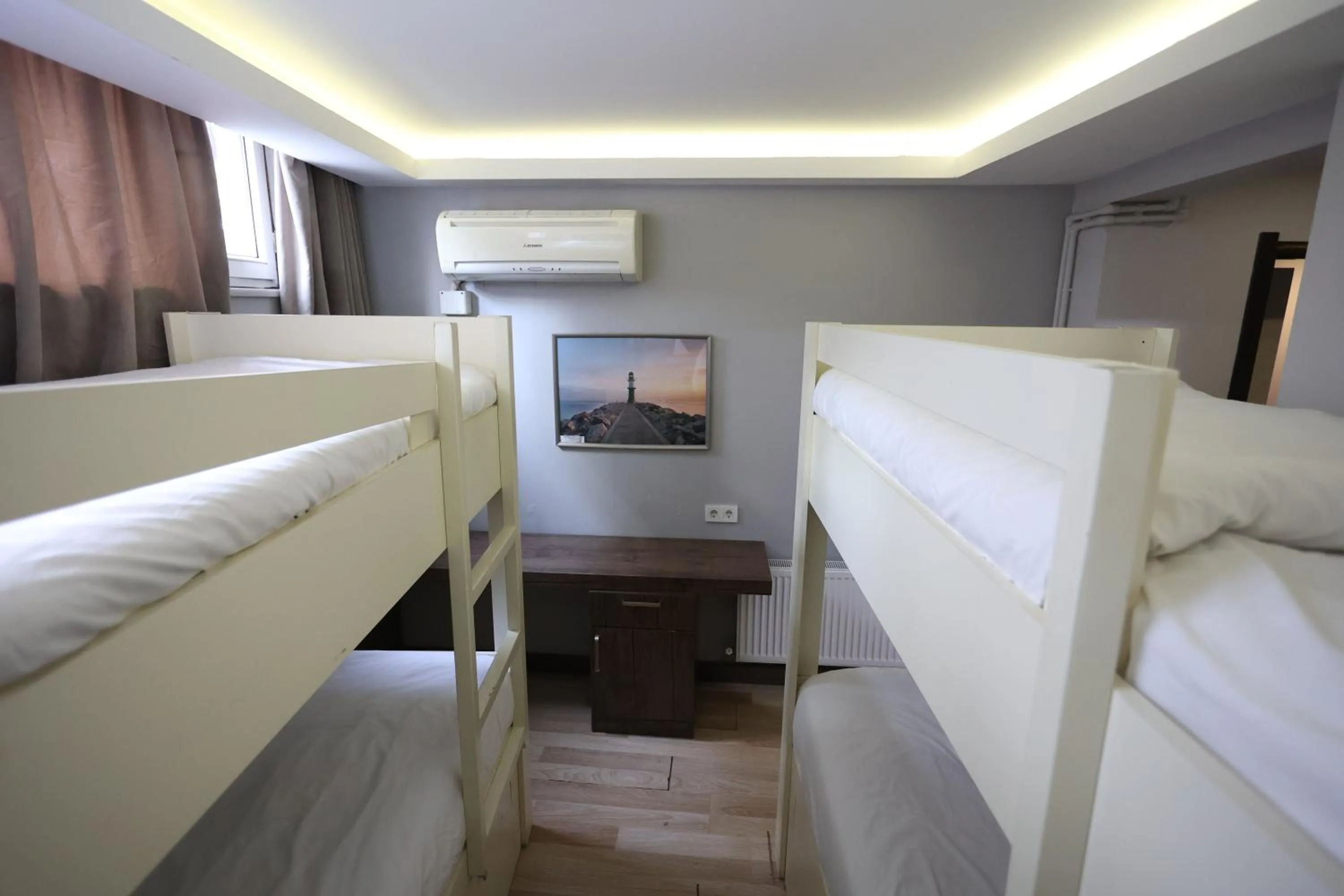 Bed in Cheers Lighthouse