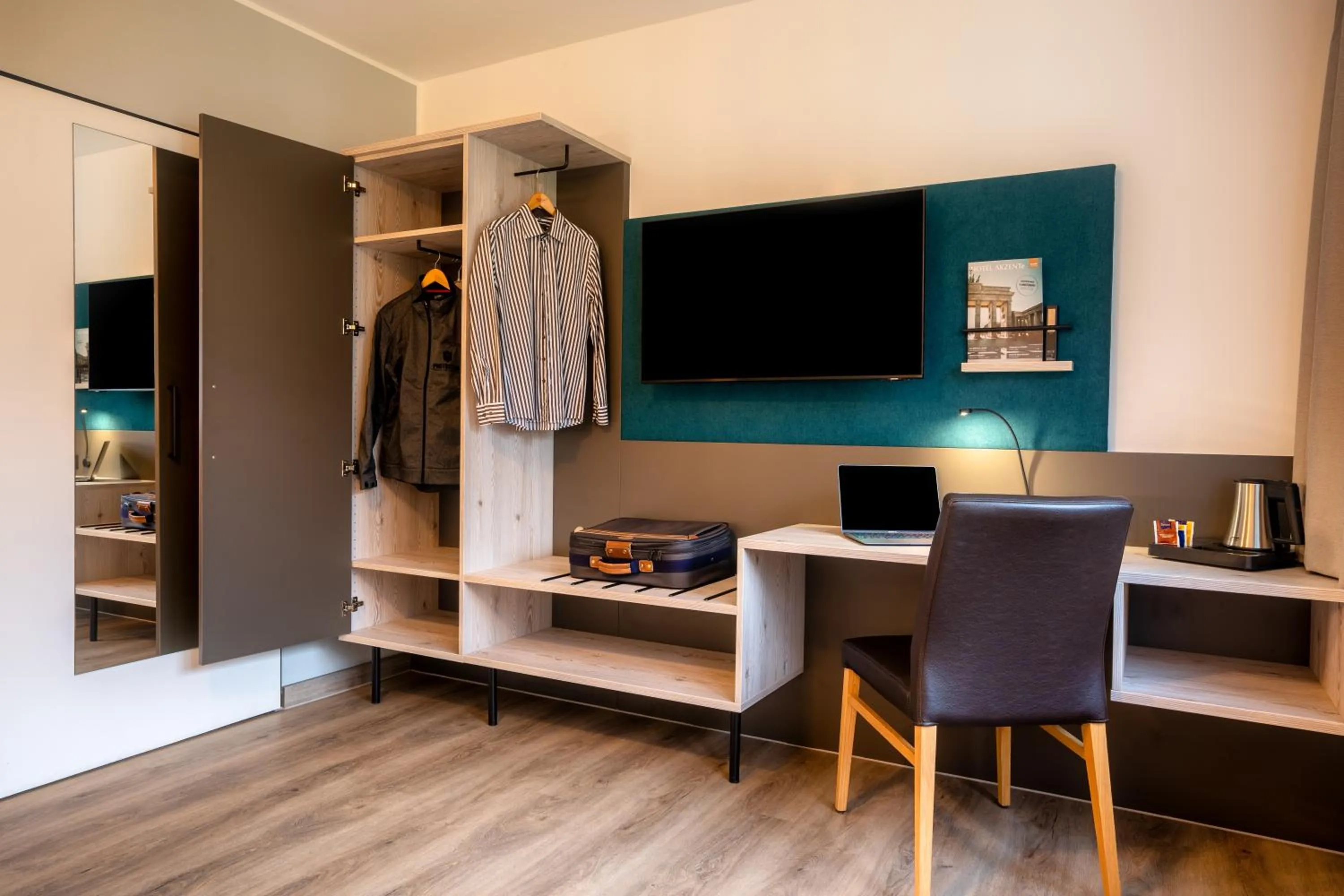 TV and multimedia in Akzent Hotel Gut Höing