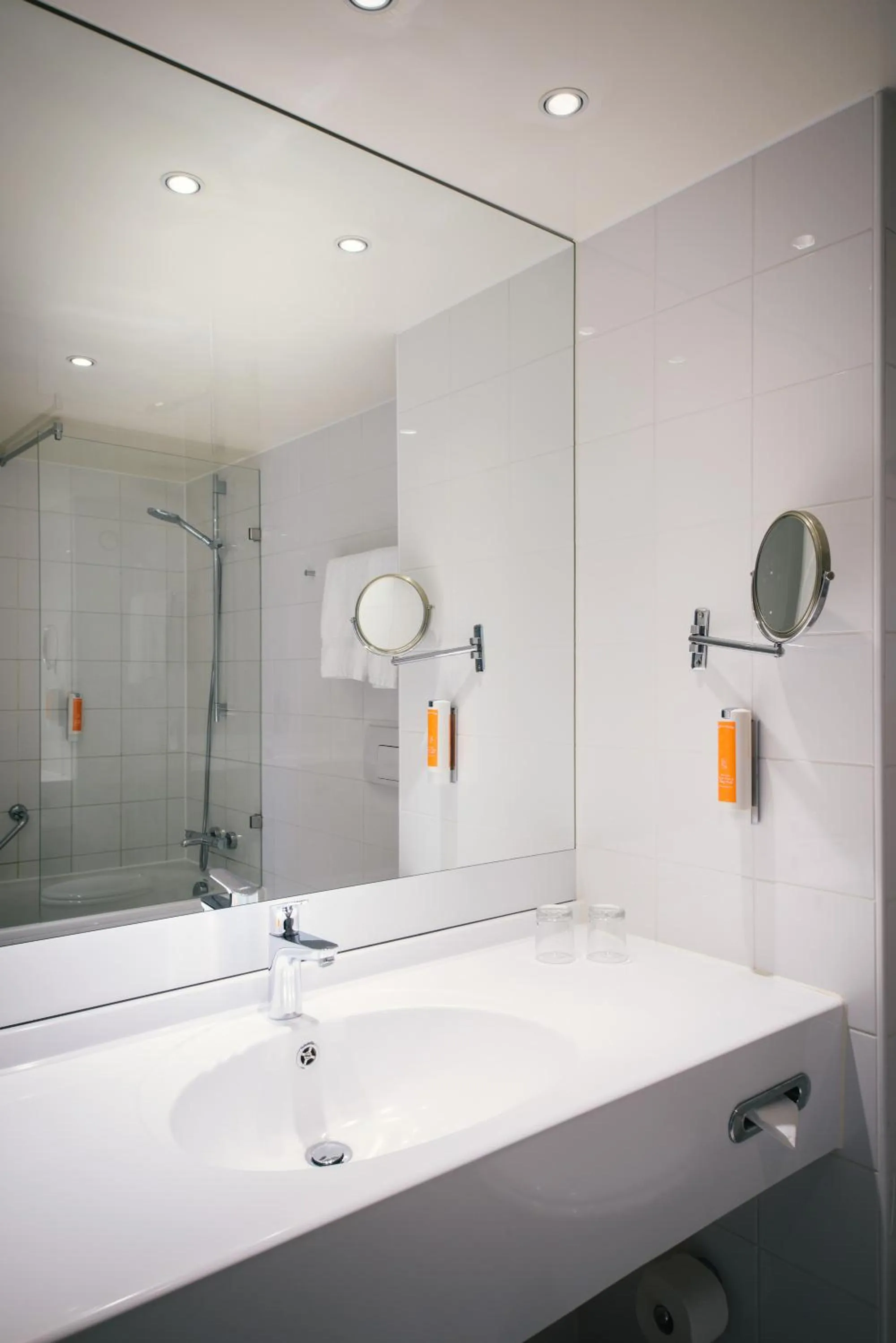 Bathroom in Vienna House Easy by Wyndham Bad Oeynhausen