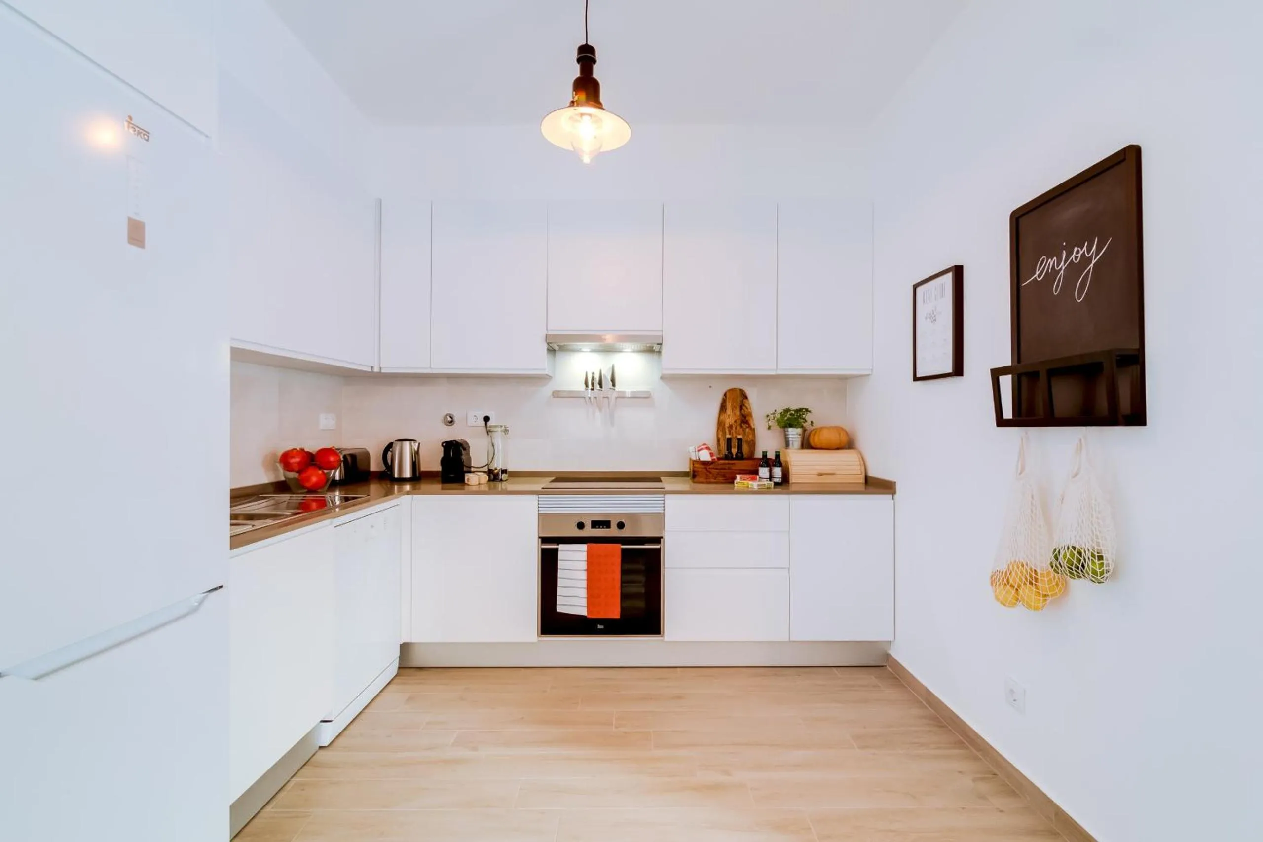Kitchen or kitchenette in Casa Oliva - Olhão