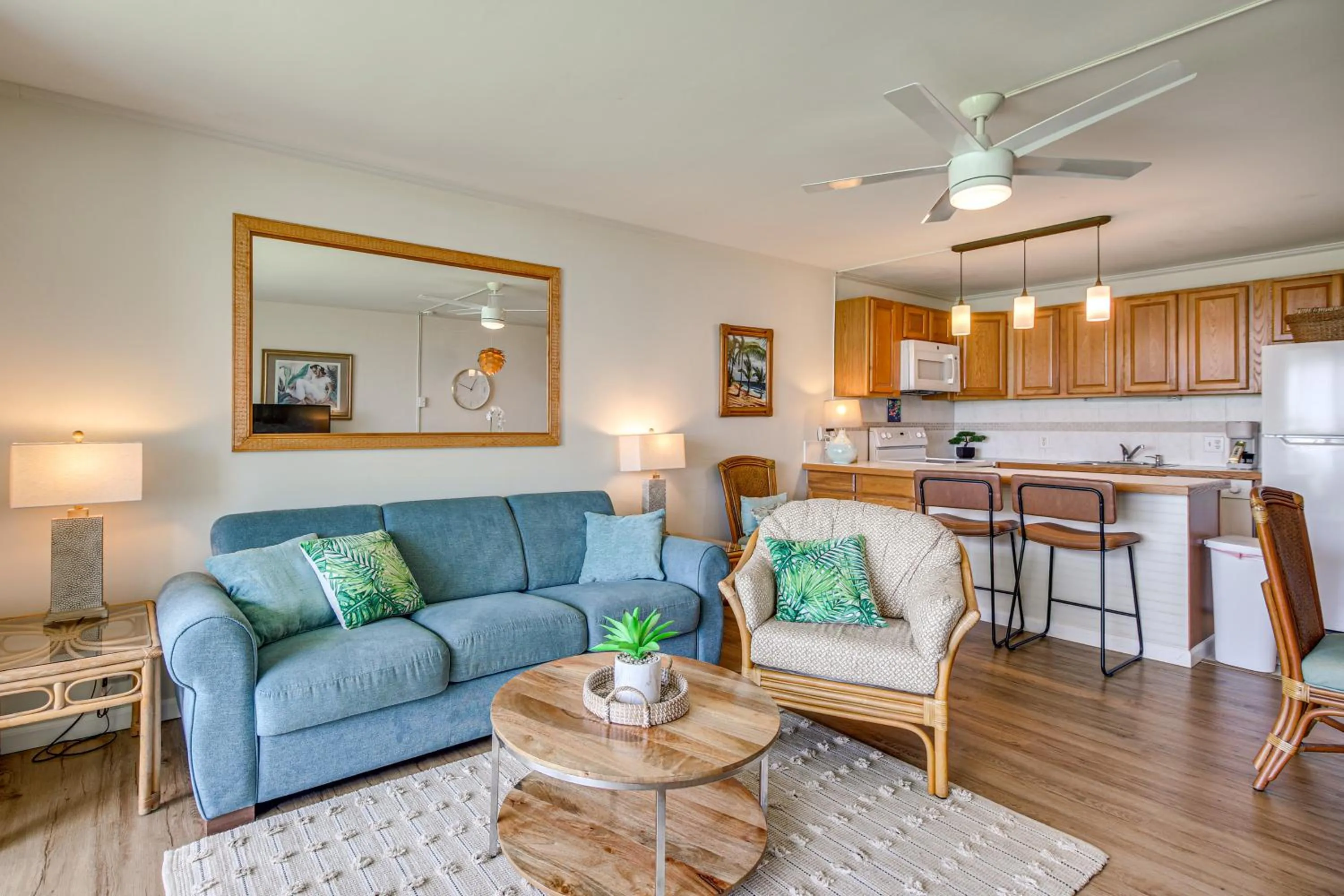 Gorgeous Oceanfront Condo with Spectacular Views!